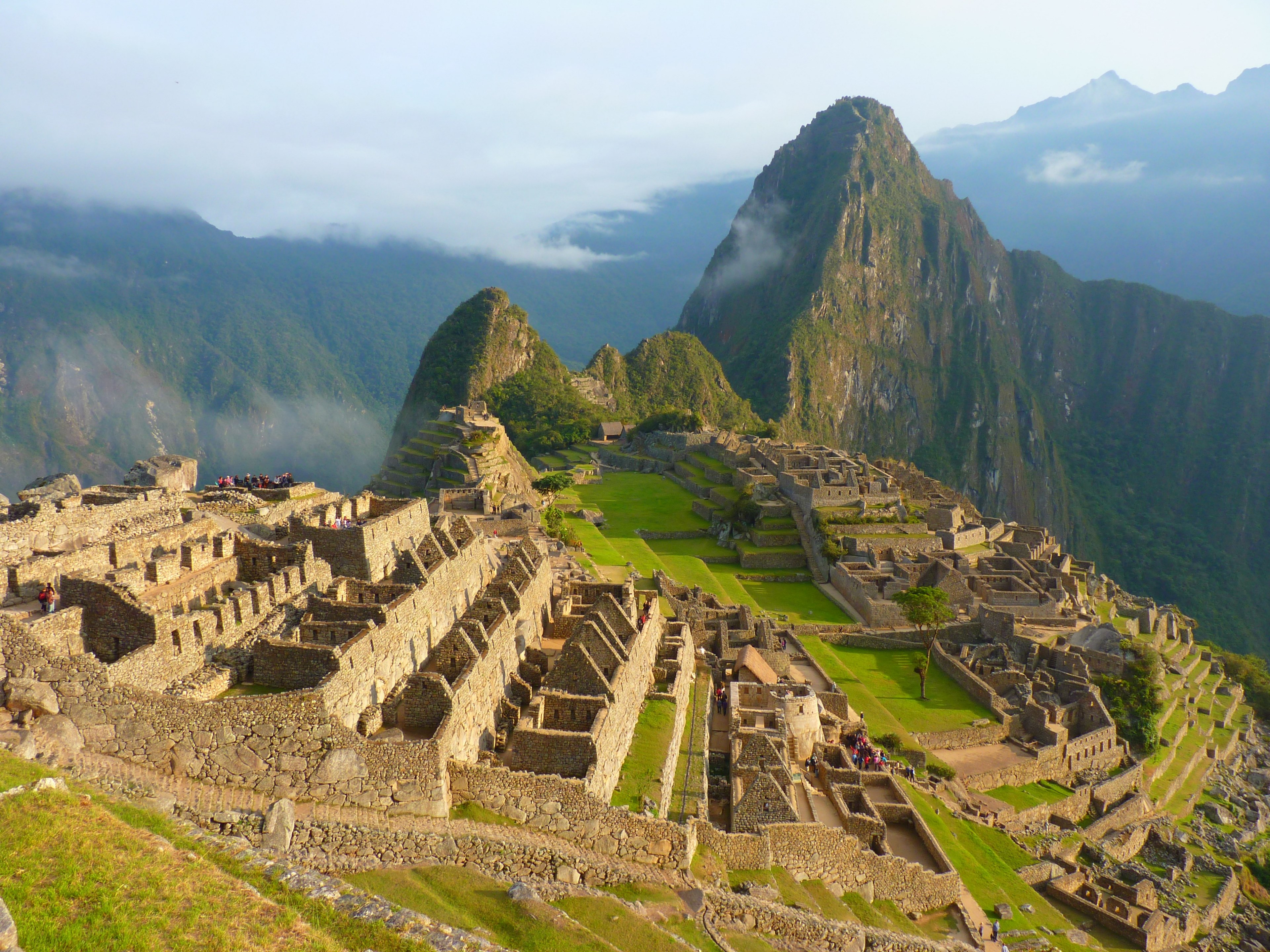 Wallpaper / machu picchu peru inca tourism architecture 4k wallpaper free download