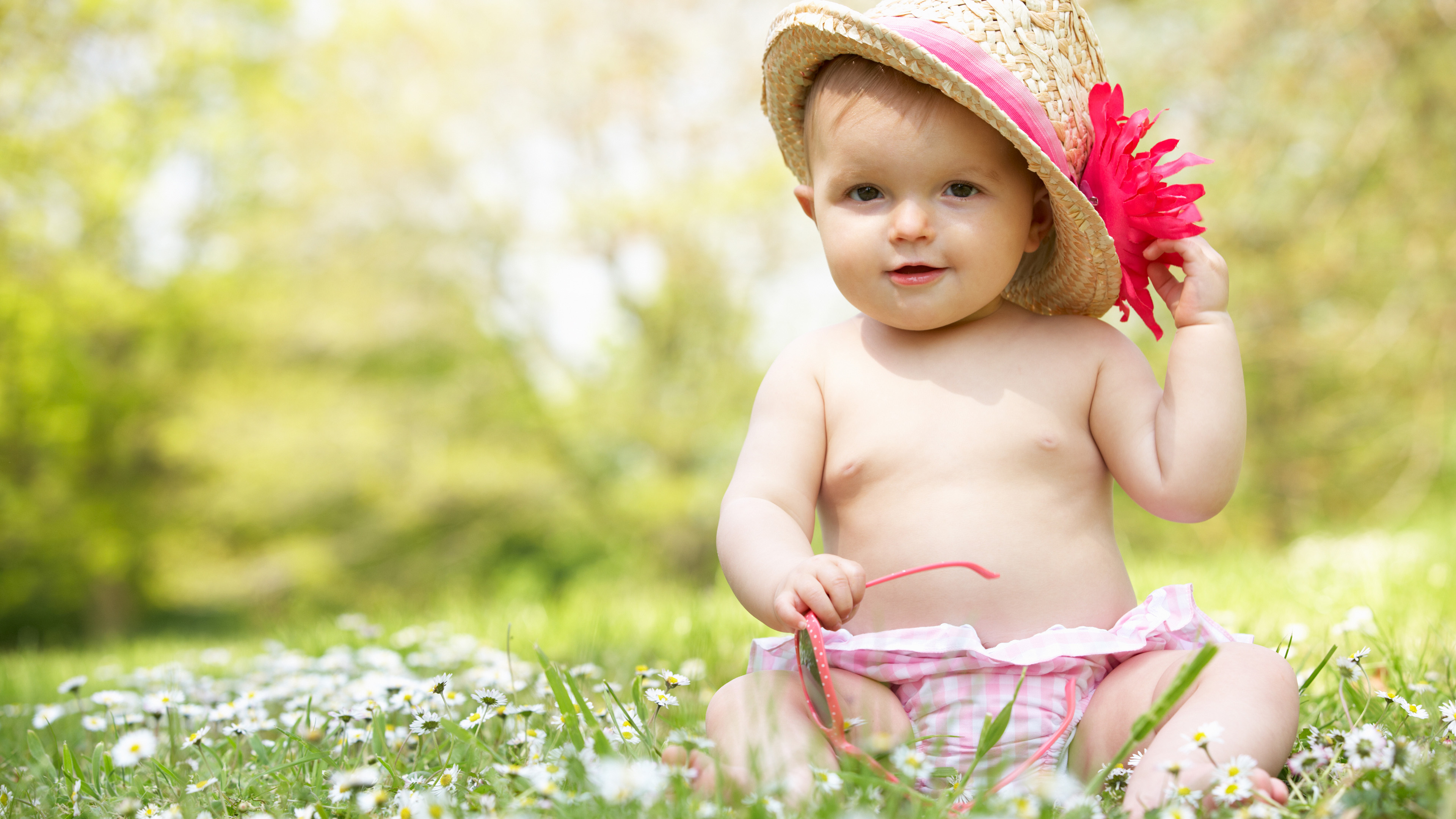 Cute and Beautiful Baby 4K Wallpaper