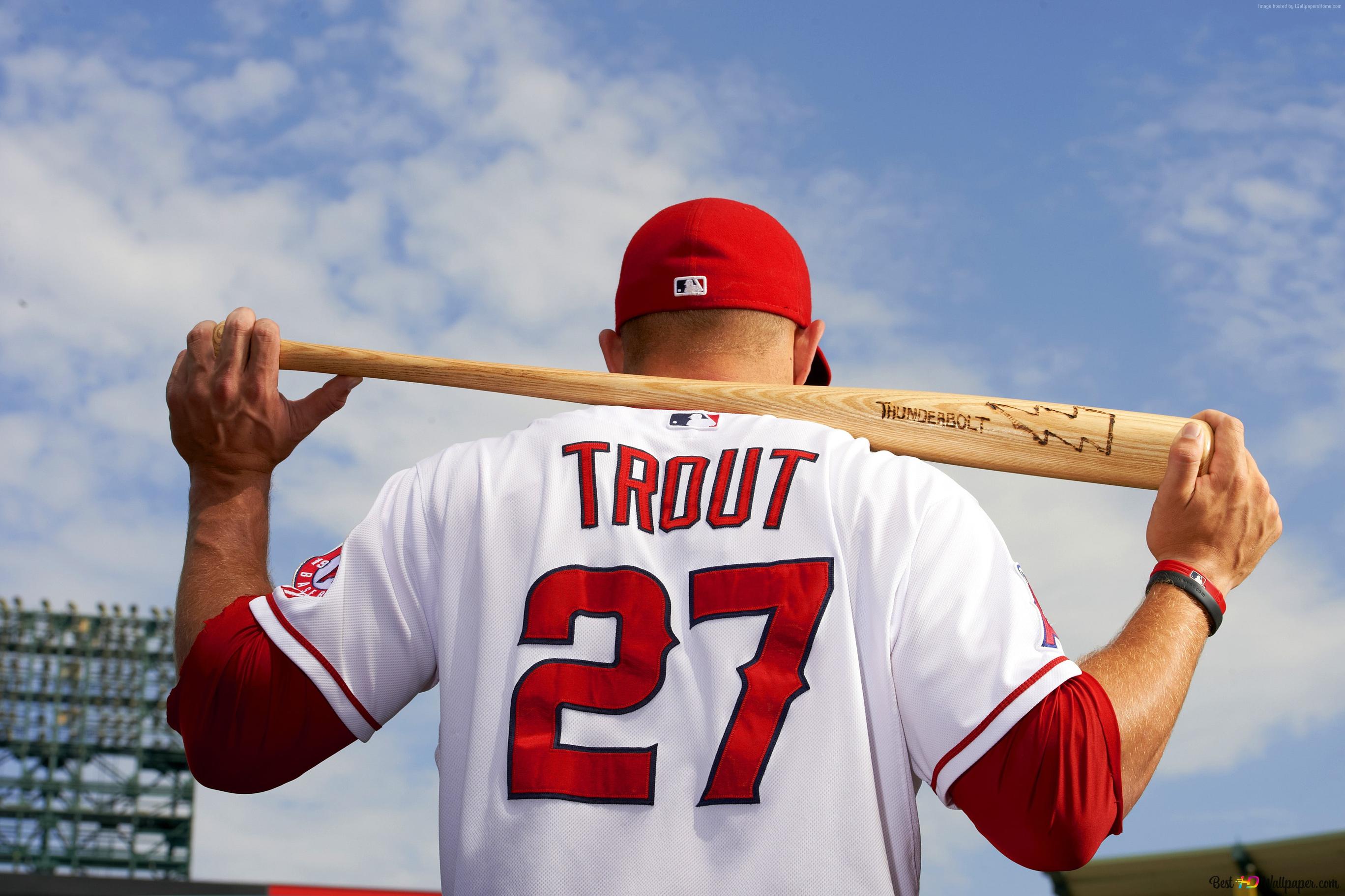 Mike Trout rests his baseball bat on the back of his nape and holds it in his hands 2K wallpaper download