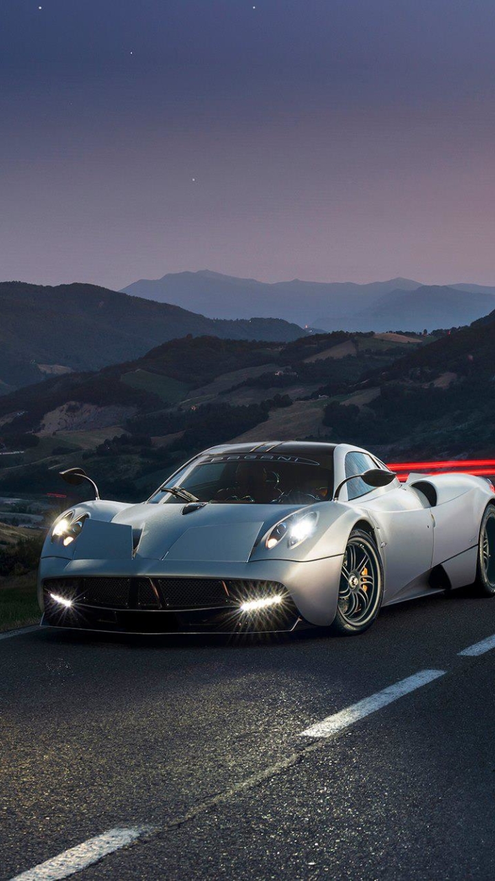 Pagani Huayra Phone Wallpaper