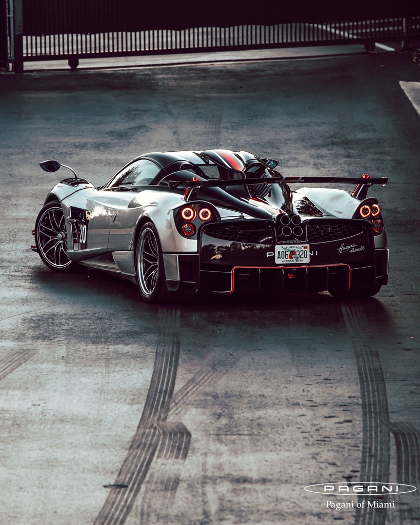 Pagani Huayra Roadster BC
