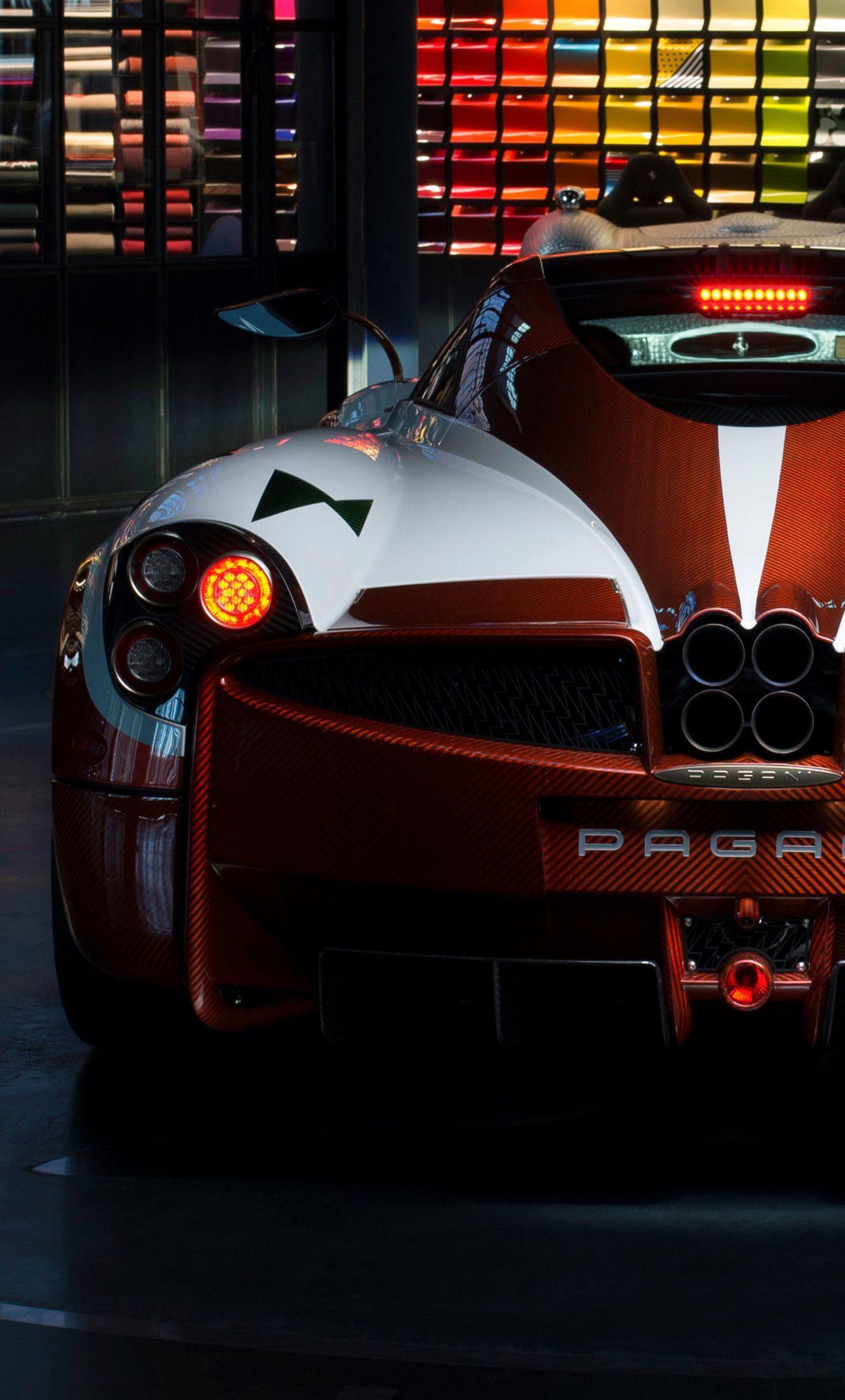 Pagani Huayra iPhone Wallpaper