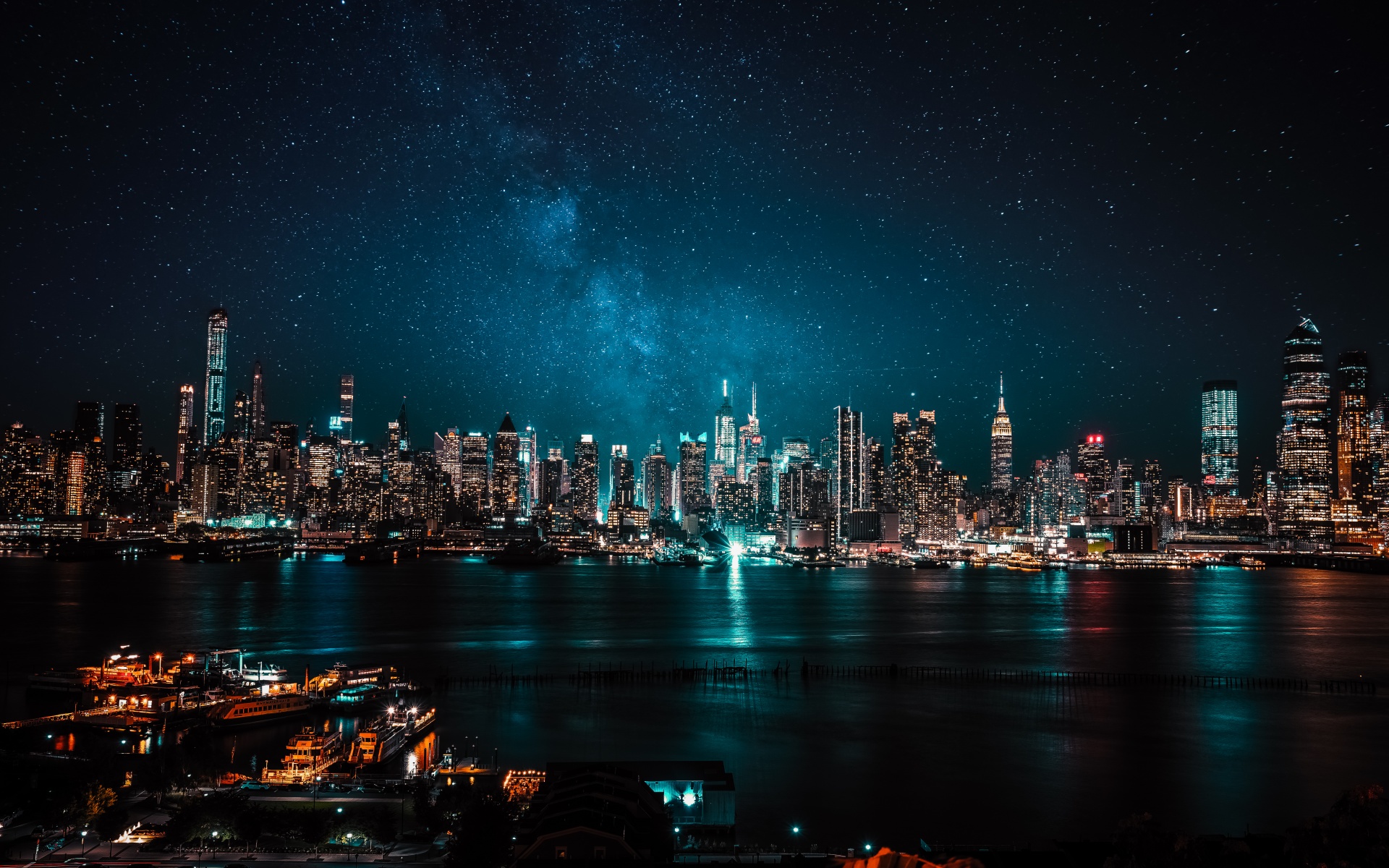 Night City Wallpaper 4K, City lights, Reflections