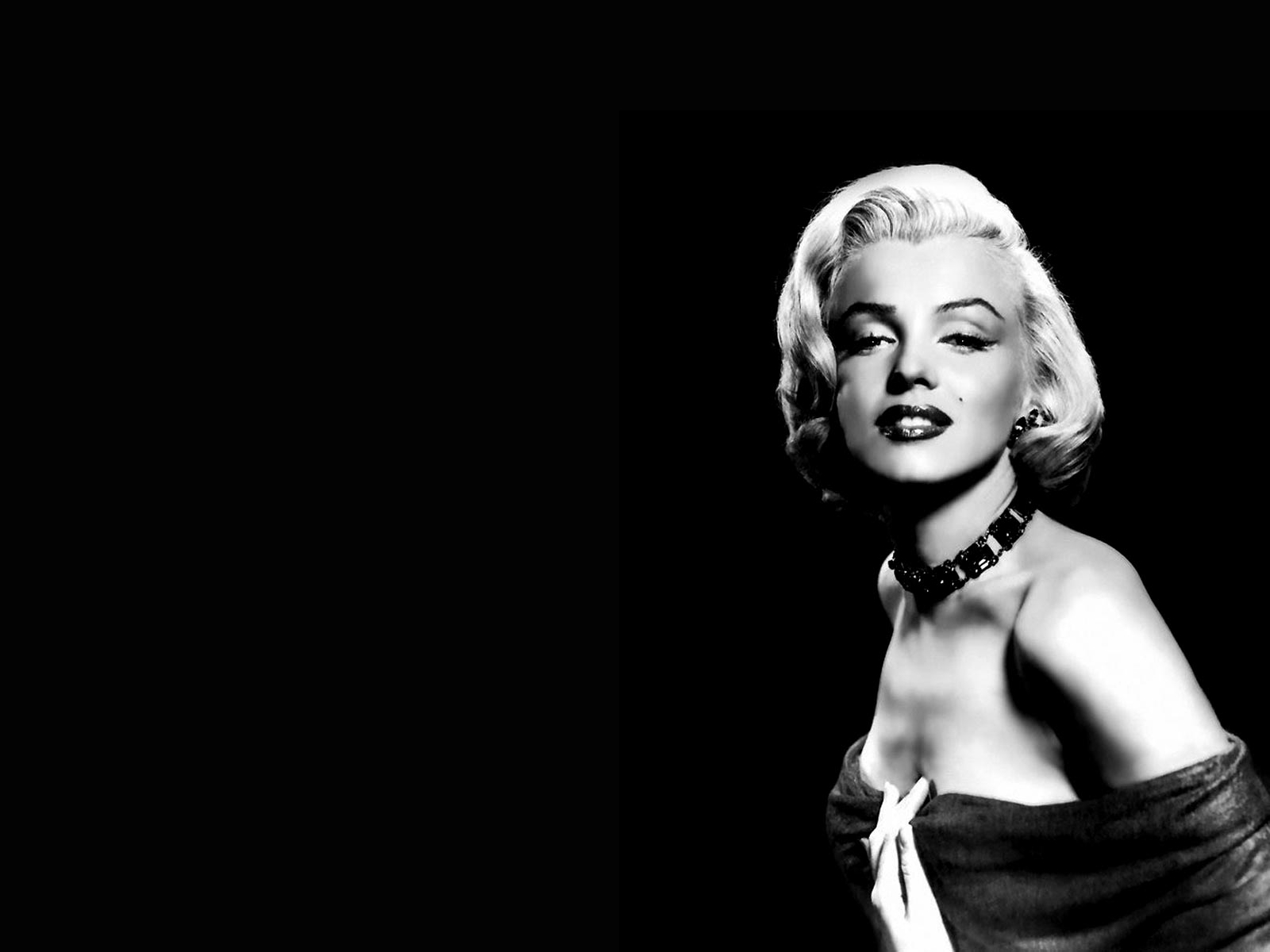 Marilyn Monroe HD Wallpaperx1200