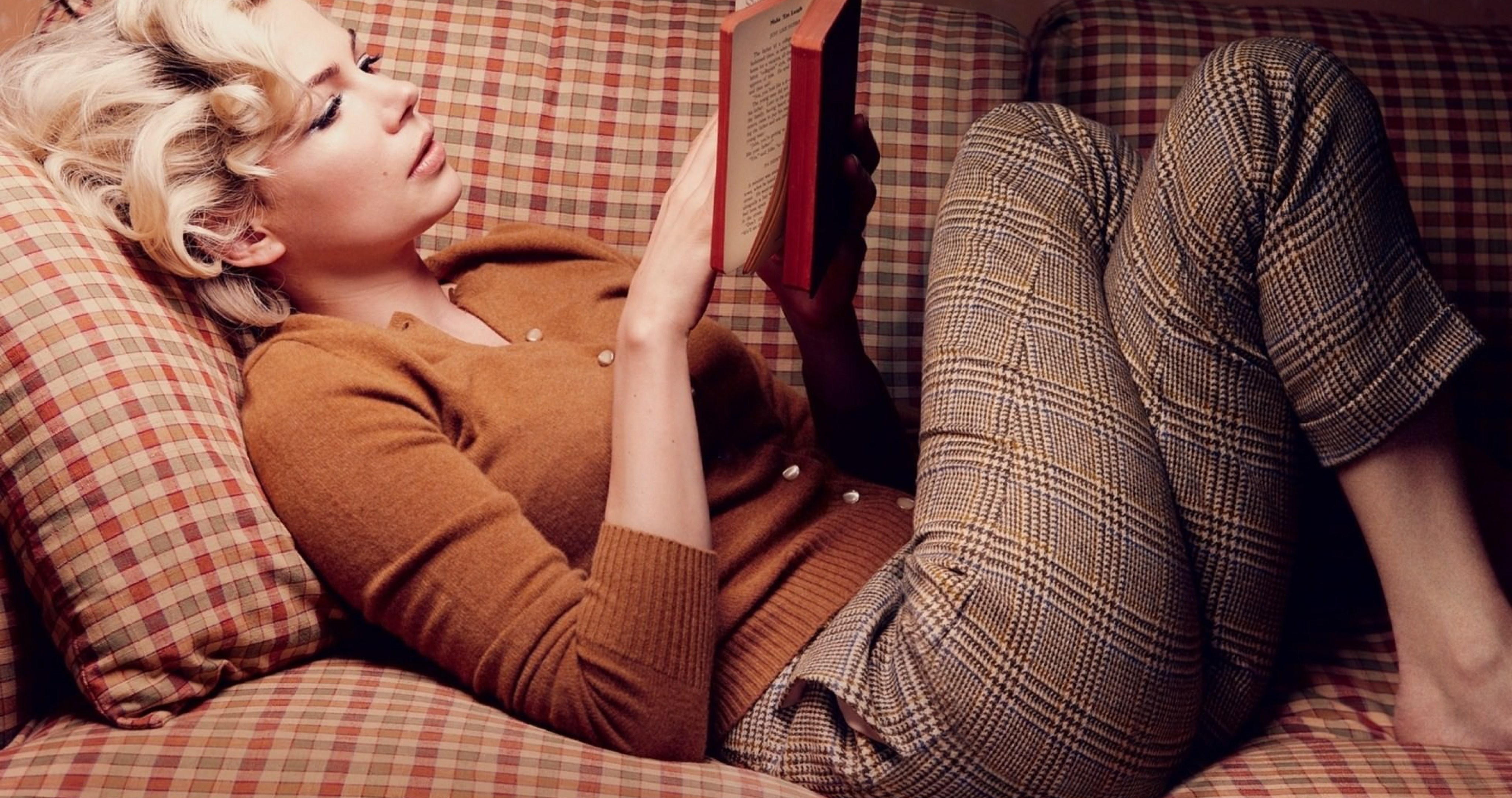 Free download Ultra HD Marilyn Monroe HD 4096x2160 Wallpaper teahubio [4096x2160] for your Desktop, Mobile & Tablet. Explore 1920X1080 Marilyn Monroe Wallpaper. Marilyn Monroe Wallpaper, Marilyn Monroe Background, Marilyn Monroe Wallpaper