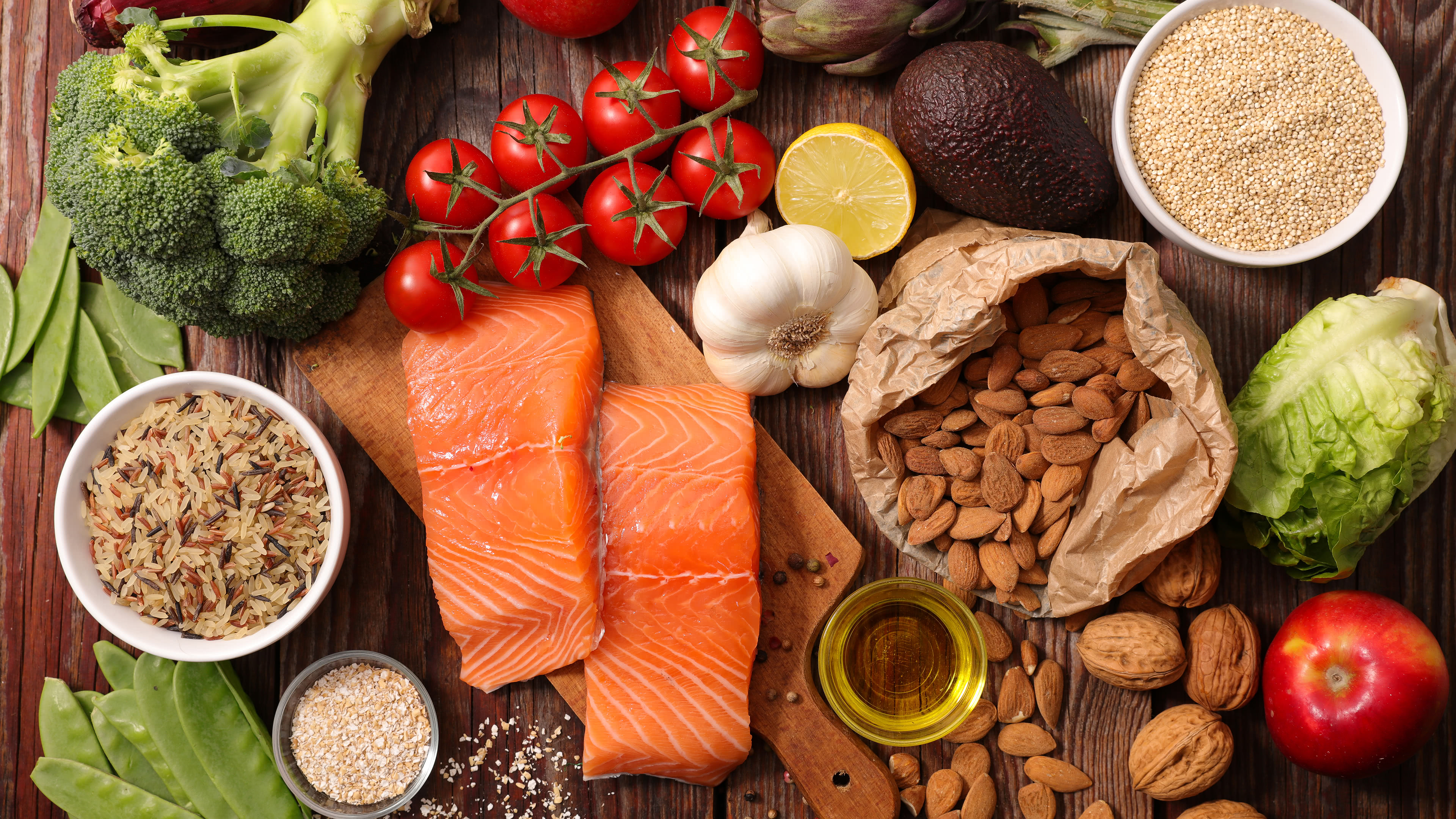 Salmon Fillet And Vegetables UHD 4K Wallpaper