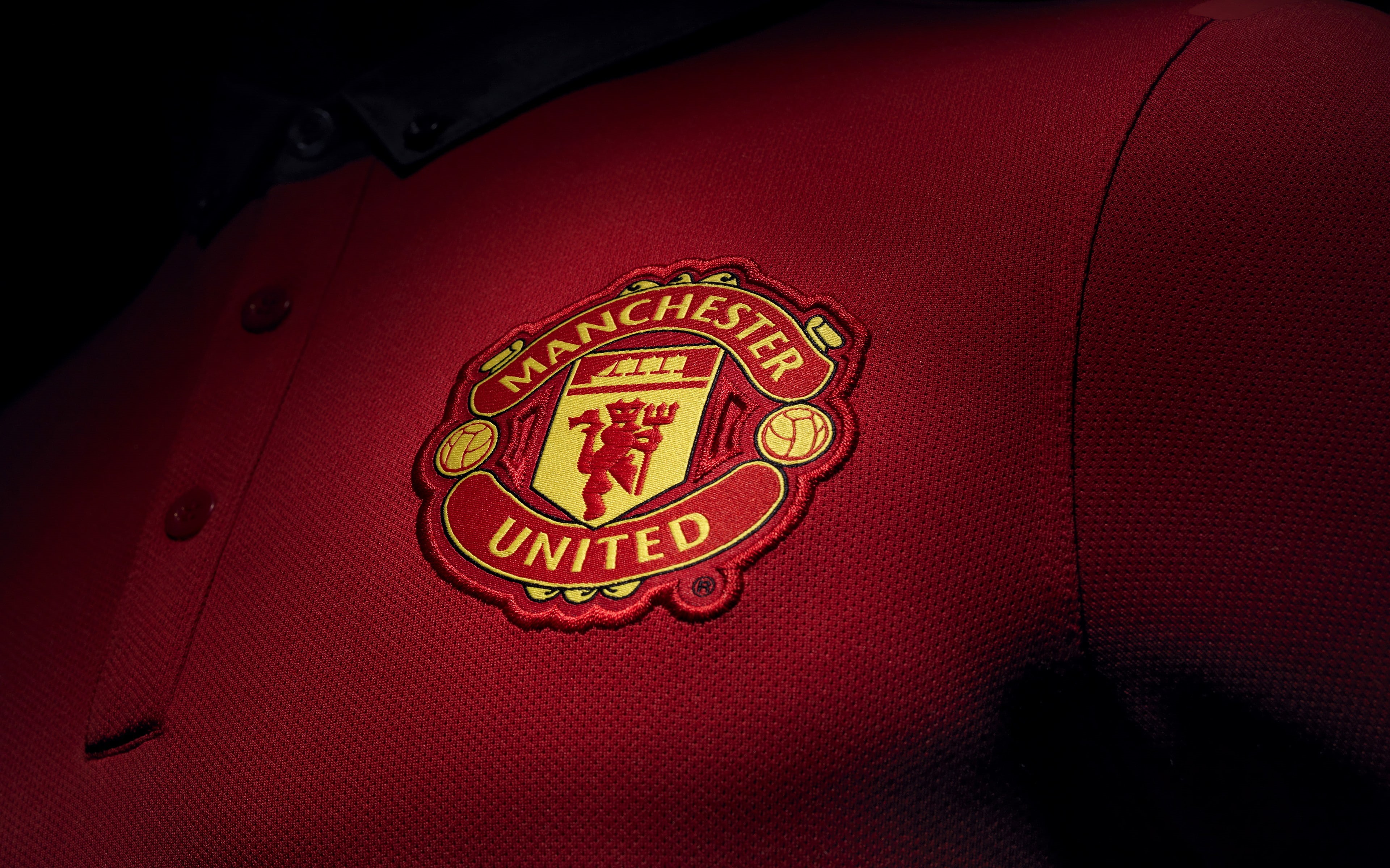 Wallpaper / logo, history, Premier League, indoors, architecture, communication, representation, Manchester United, 4K, decoration, pattern, spirituality, multiple display free download