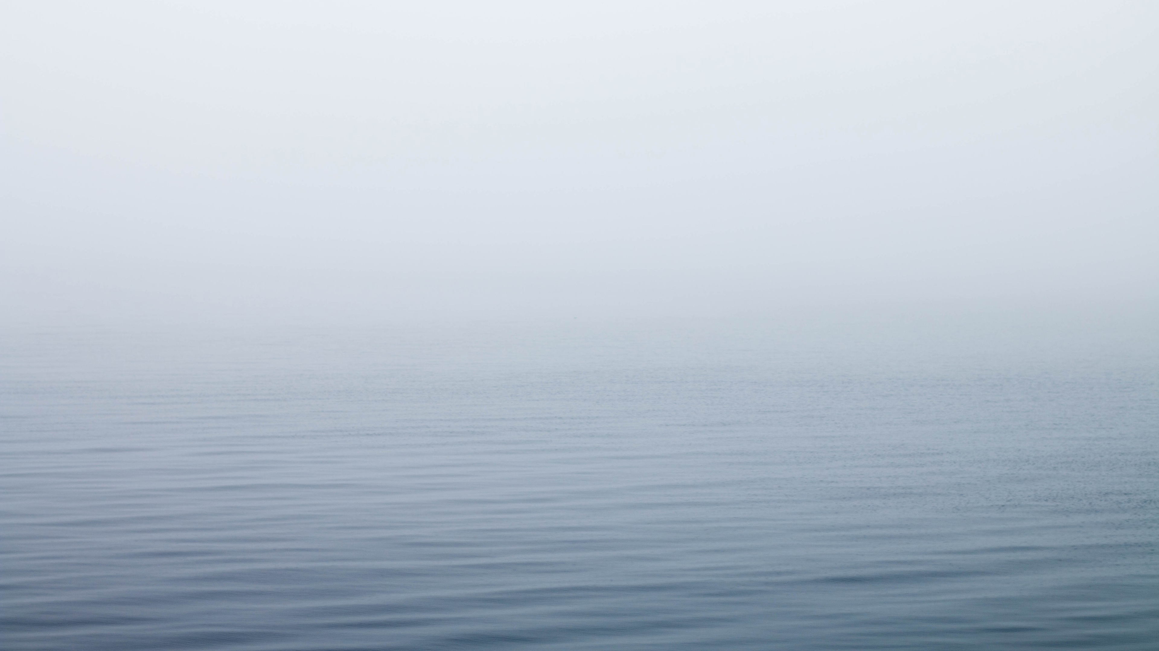 Wallpaper 4k Ocean Under Fog 4k Wallpaper