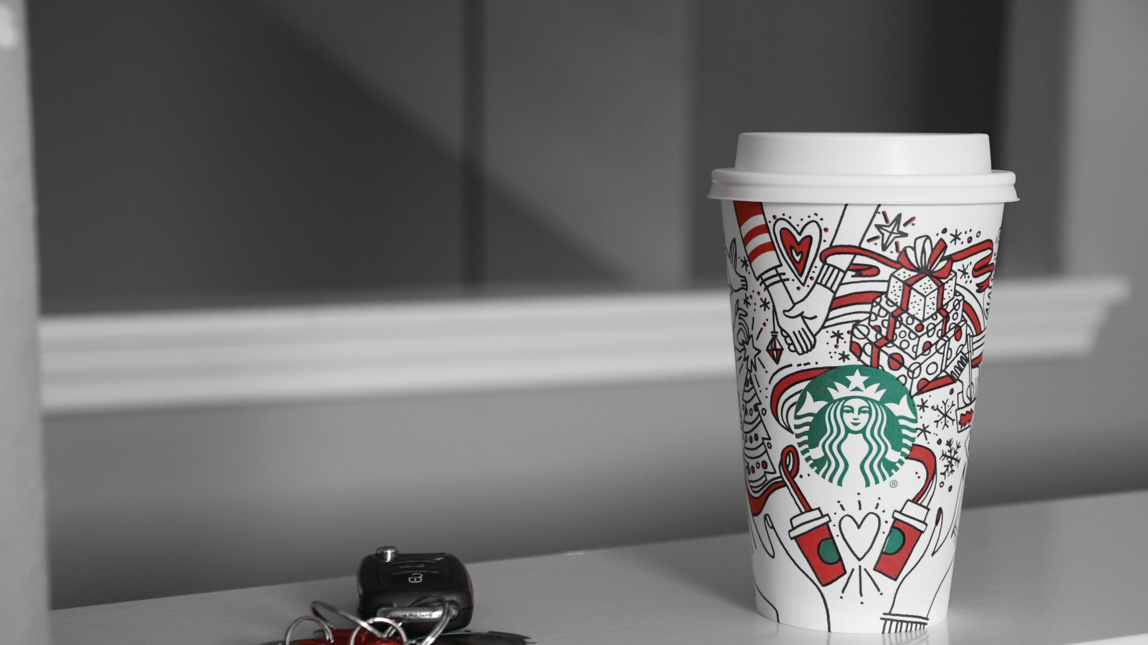 Wallpaper / cup starbucks travel mug and keys HD 4k wallpaper free download