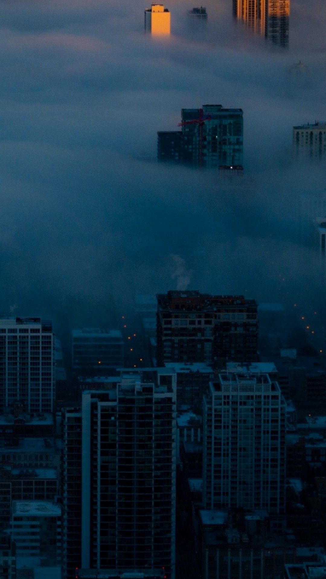 Foggy night at the city HD Wallpaper iPhone 6 / 6S Plus