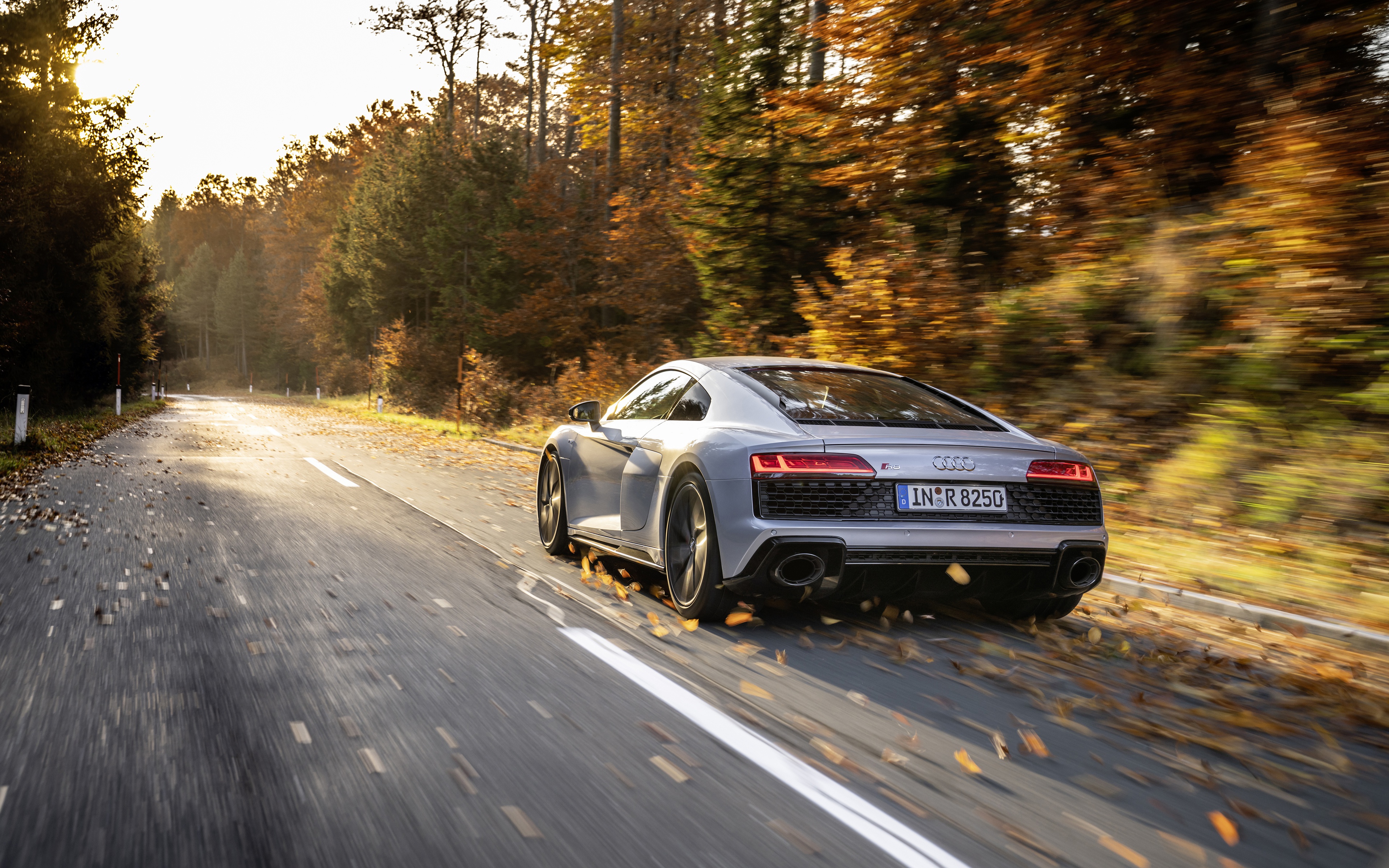 Vehicles Audi R8 V10 4k Ultra HD Wallpaper