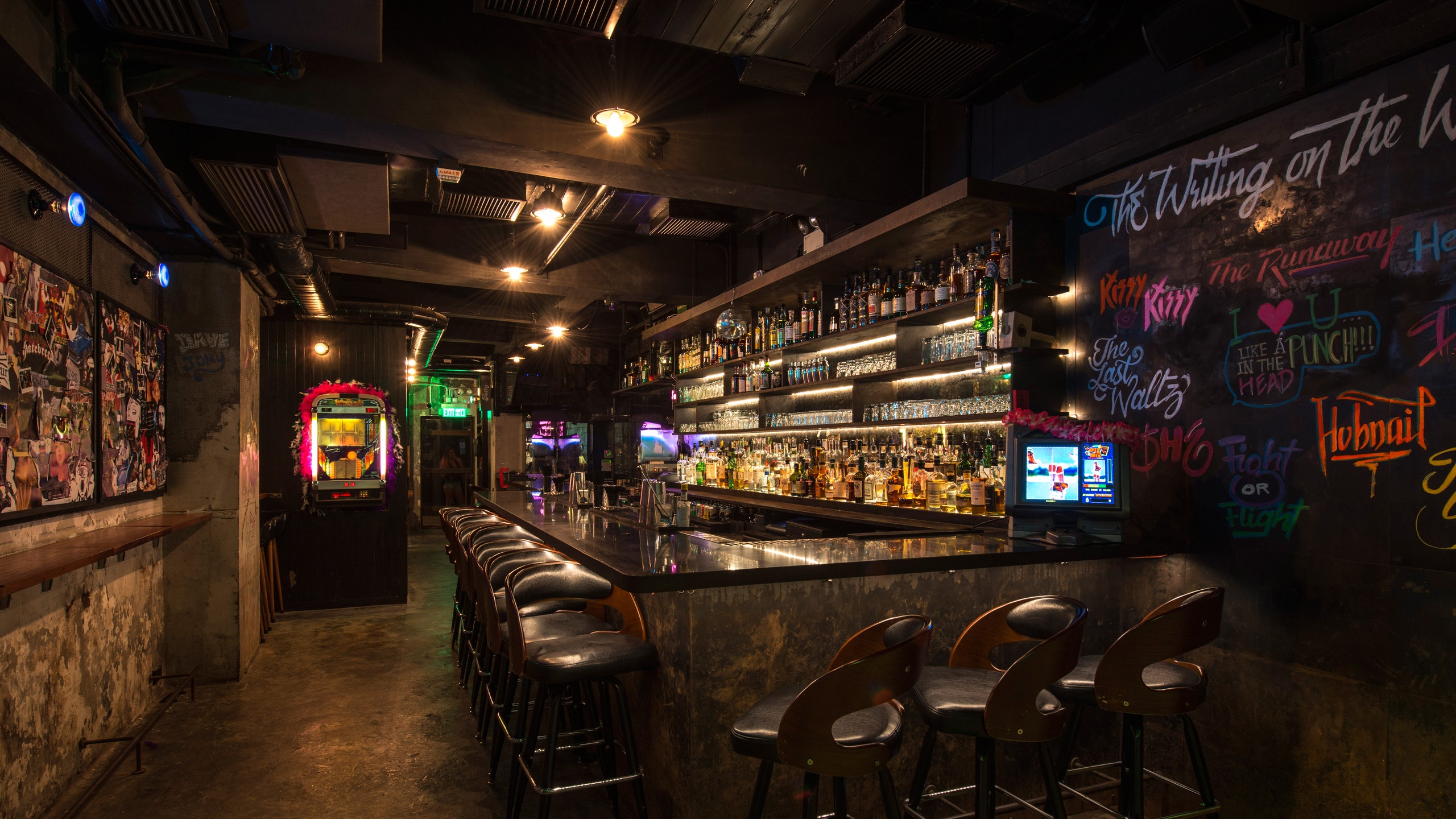 The Pontiac Hong Kong Review. Condé Nast Traveler