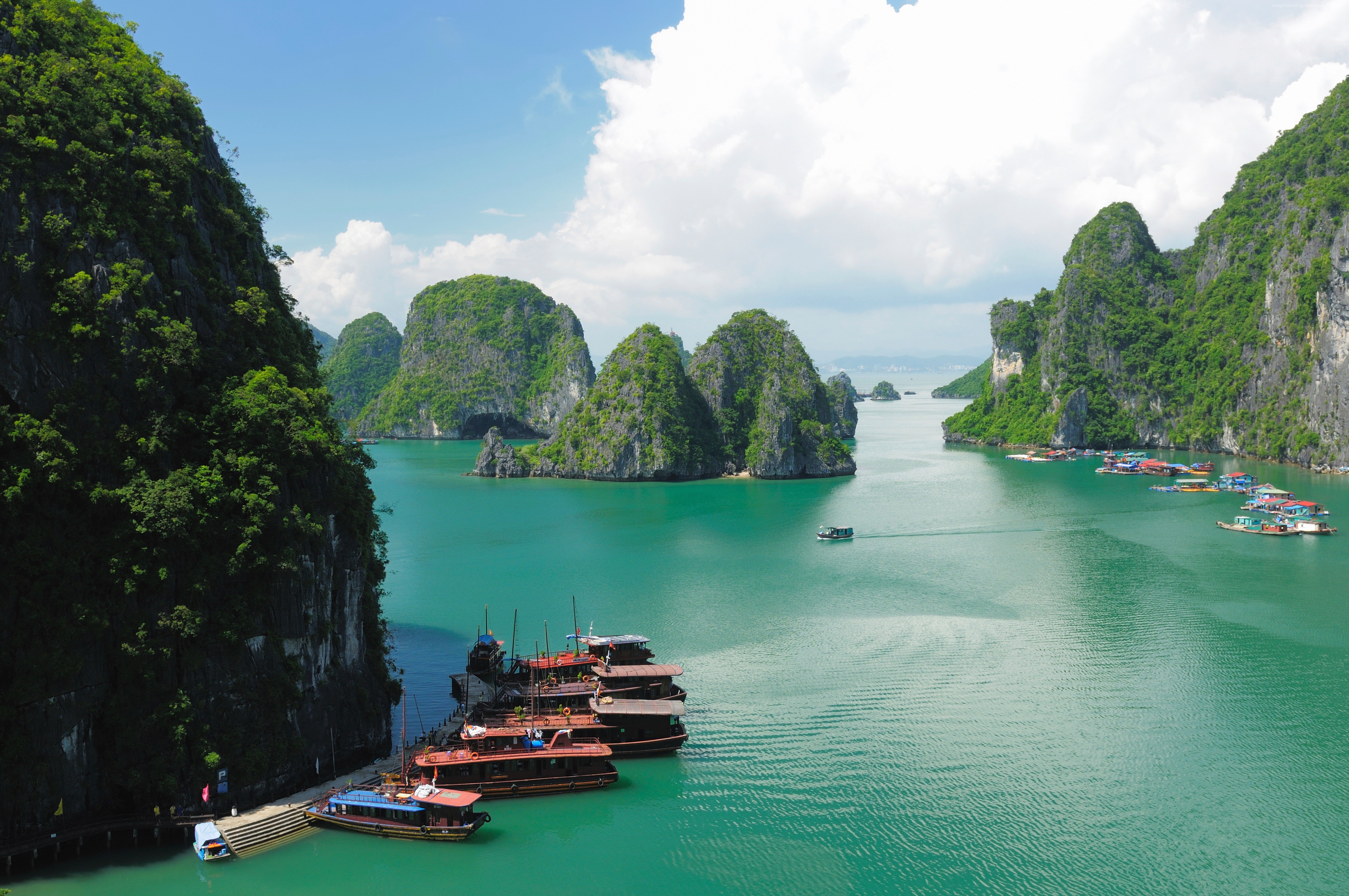 mountains, travel, 8k, boat, rest, Vietnam, 4k, Ha Long Bay, river, cruise, 5k, Halong Bay Gallery HD Wallpaper