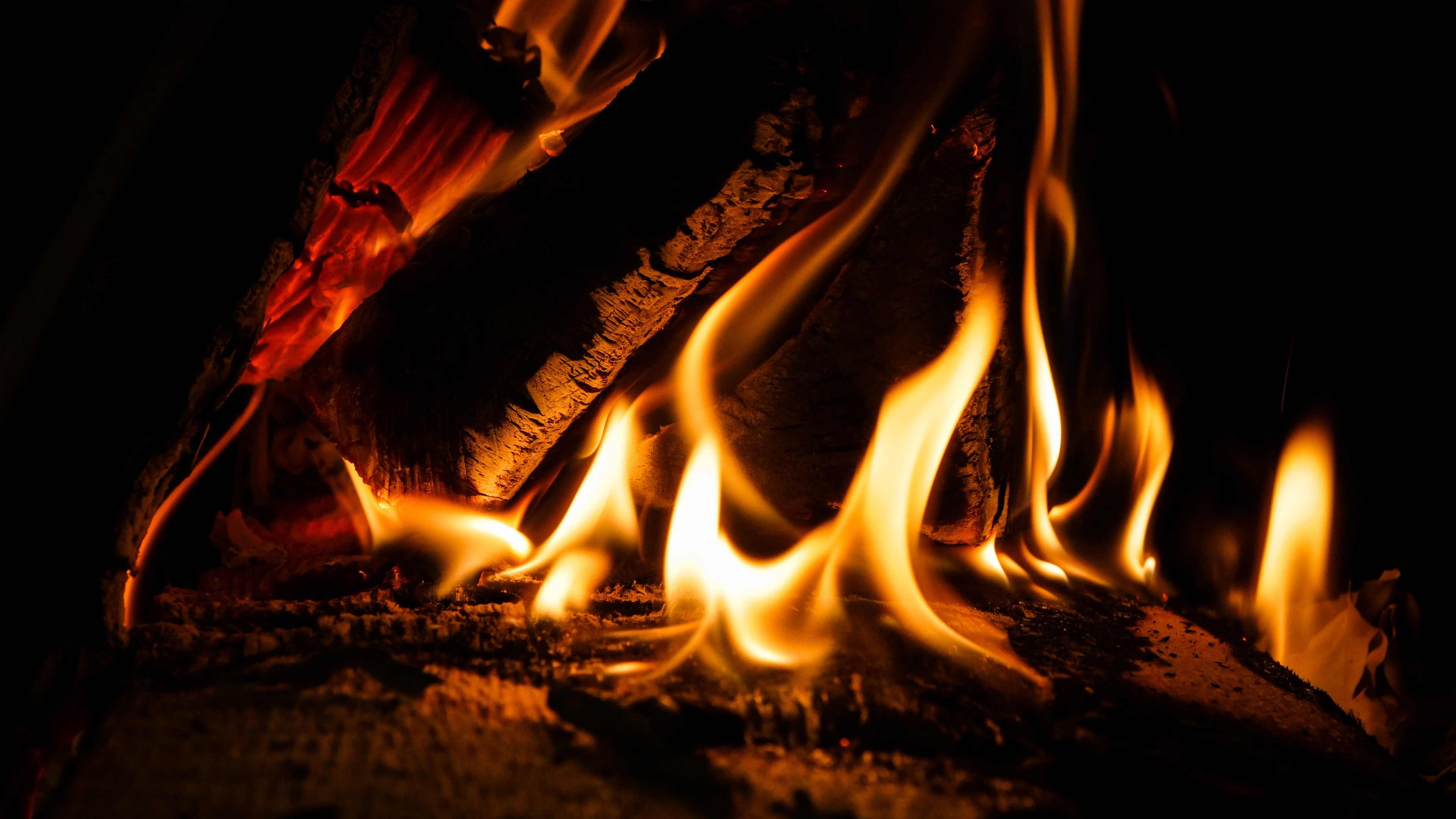 Wallpaper Flame, fire, darkness 3840x2160 UHD 4K Picture, Image