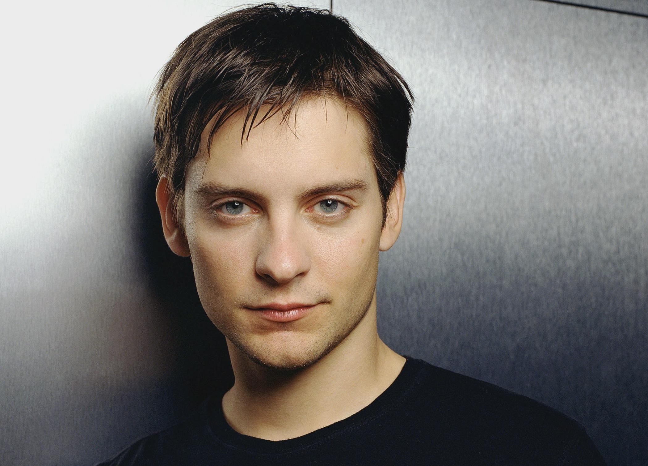 Tobey Maguire, Guy, Actor, Face, Close Up Gallery HD Wallpaper