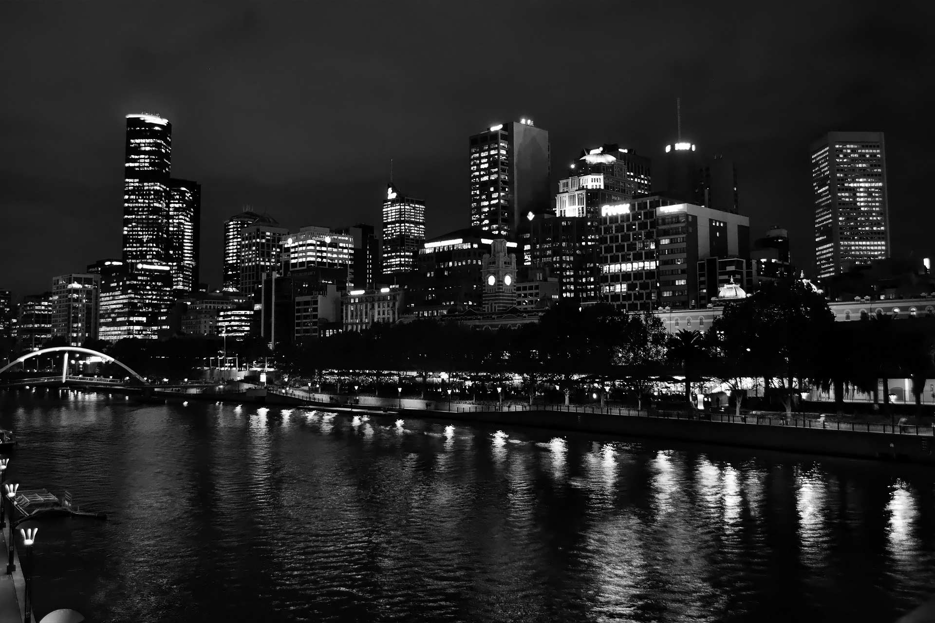 Back City Wallpaper Full HD