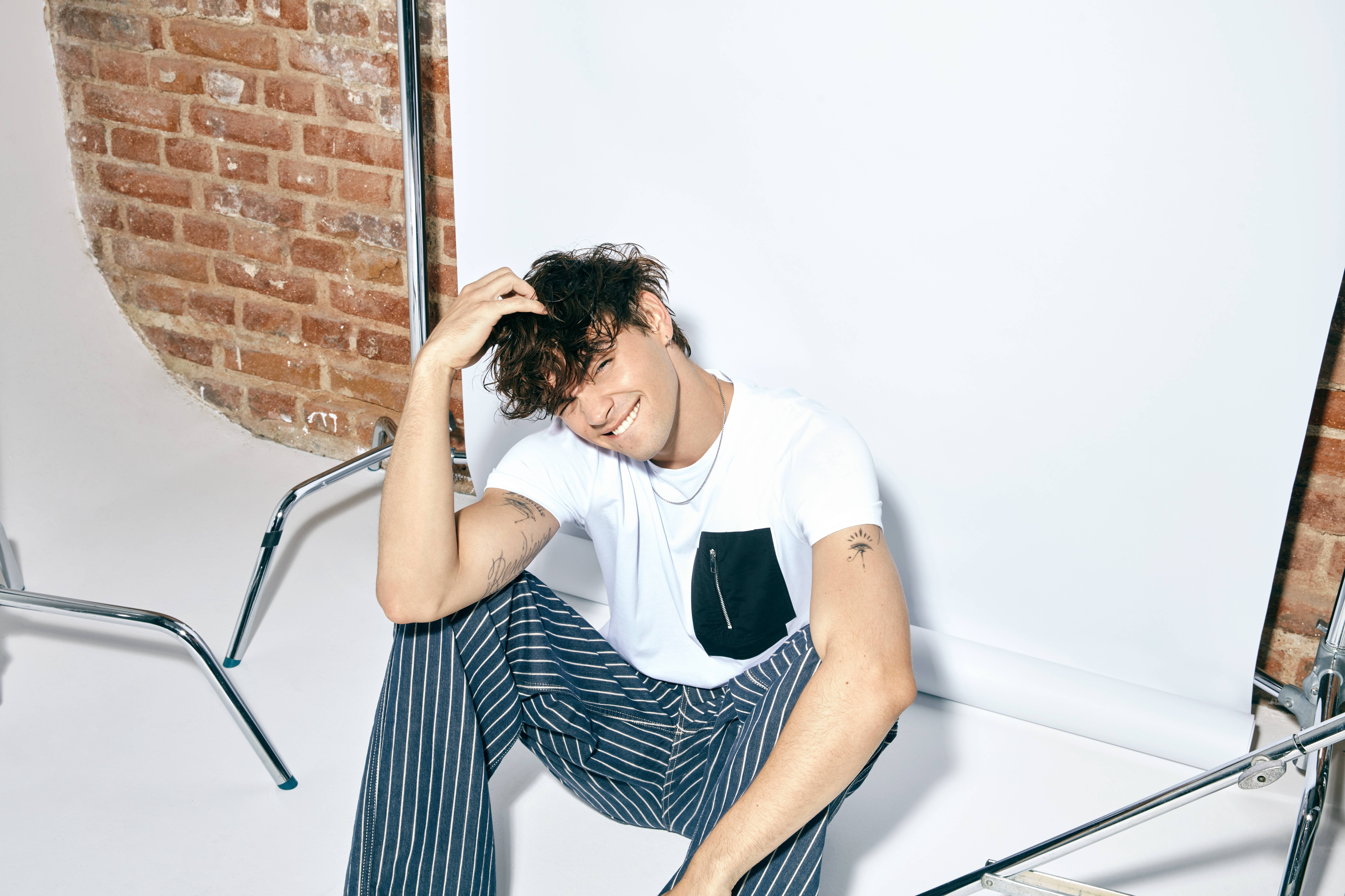 Gabriel Guevara (Culpa mía): El físico es muy importante para un actor, pero ahora hay cabida para otros referentes de belleza. Mi cuerpo es el que es, lo importante es cómo actúo