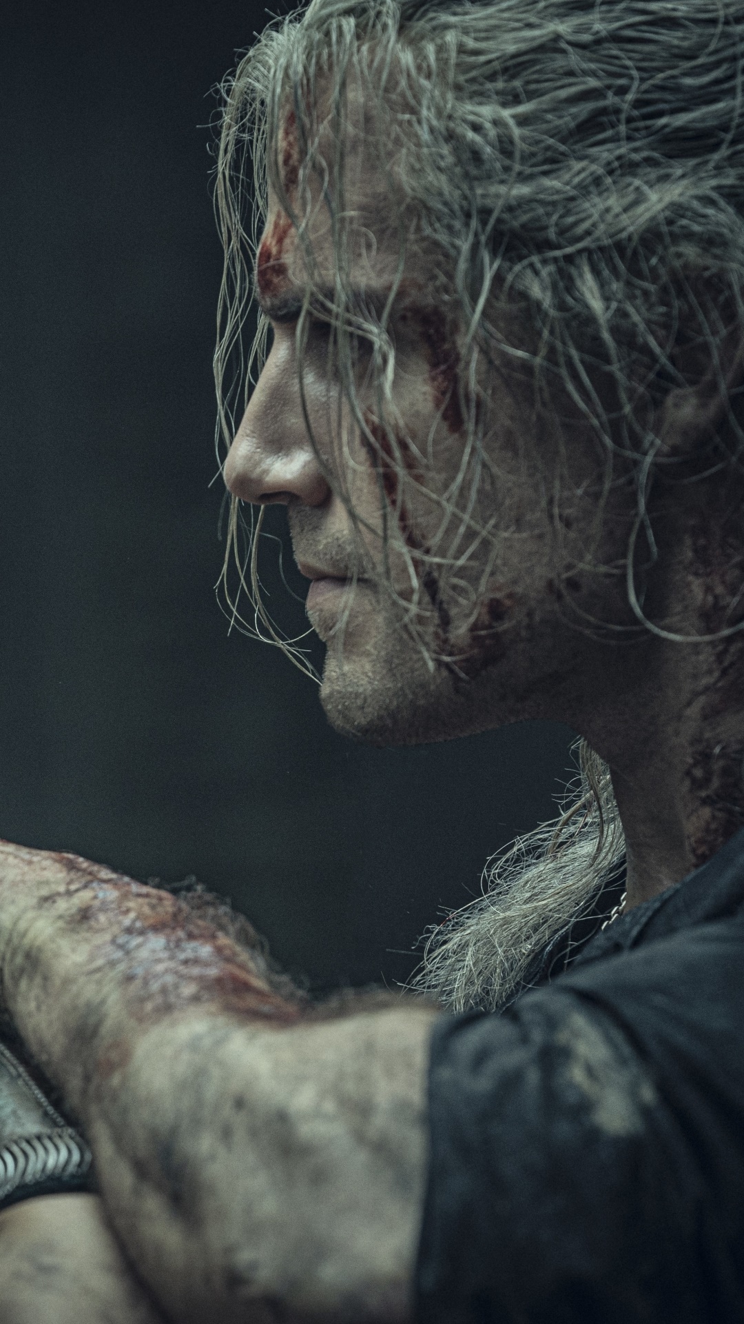 Wallpaper / TV Show The Witcher Phone Wallpaper, Henry Cavill, Geralt Of Rivia, 1080x1920 free download