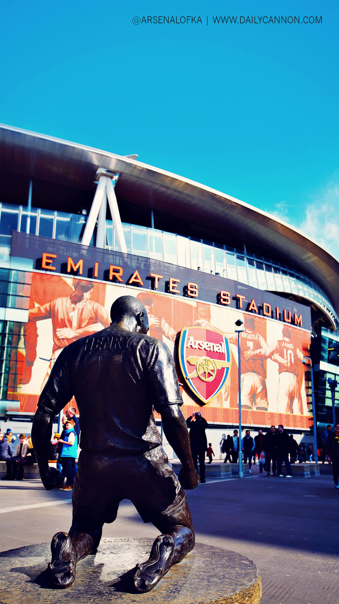 Arsenal themed phone wallpaper: Legends Edition