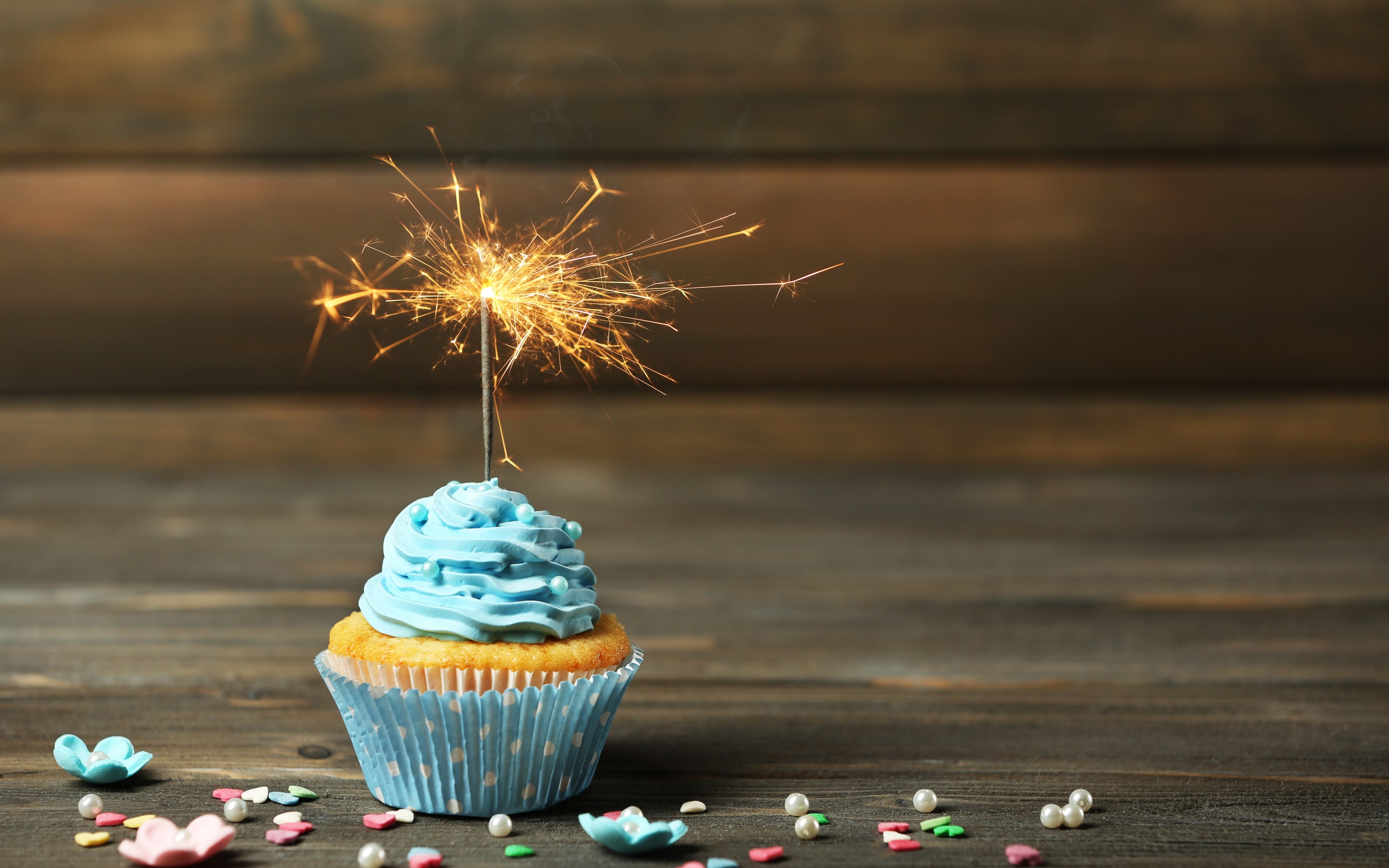 Download wallpaper Birthday, cupcake, blue cream, sweets, pastries, happy birthday for desktop with resolution 2880x1800. High Quality HD picture wallpaper