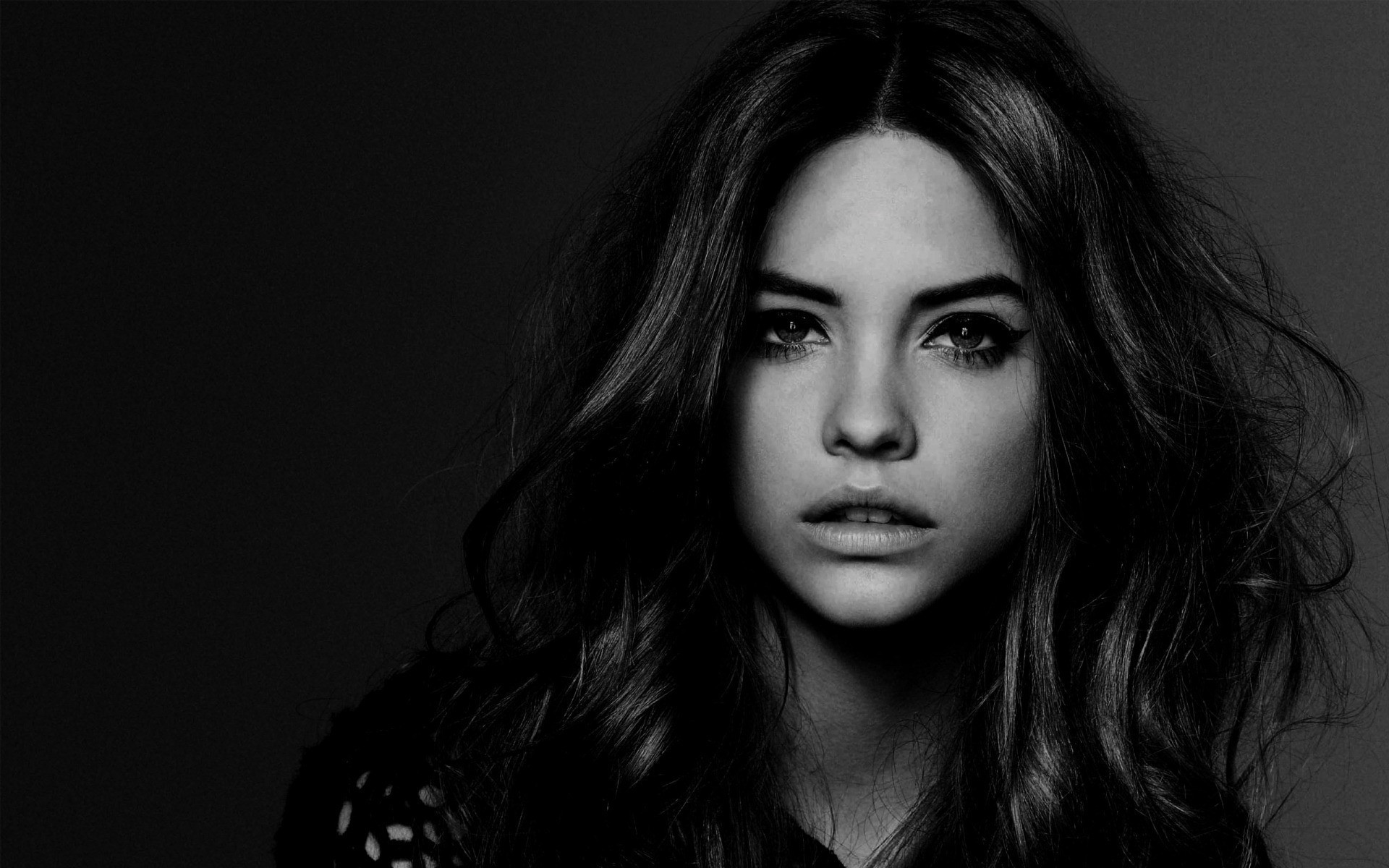 Women Faces Wallpaper