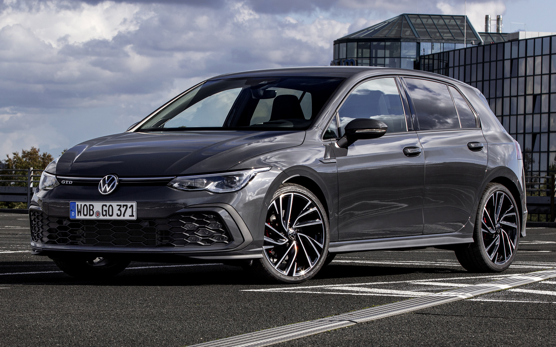 Volkswagen Golf GTD and HD Image