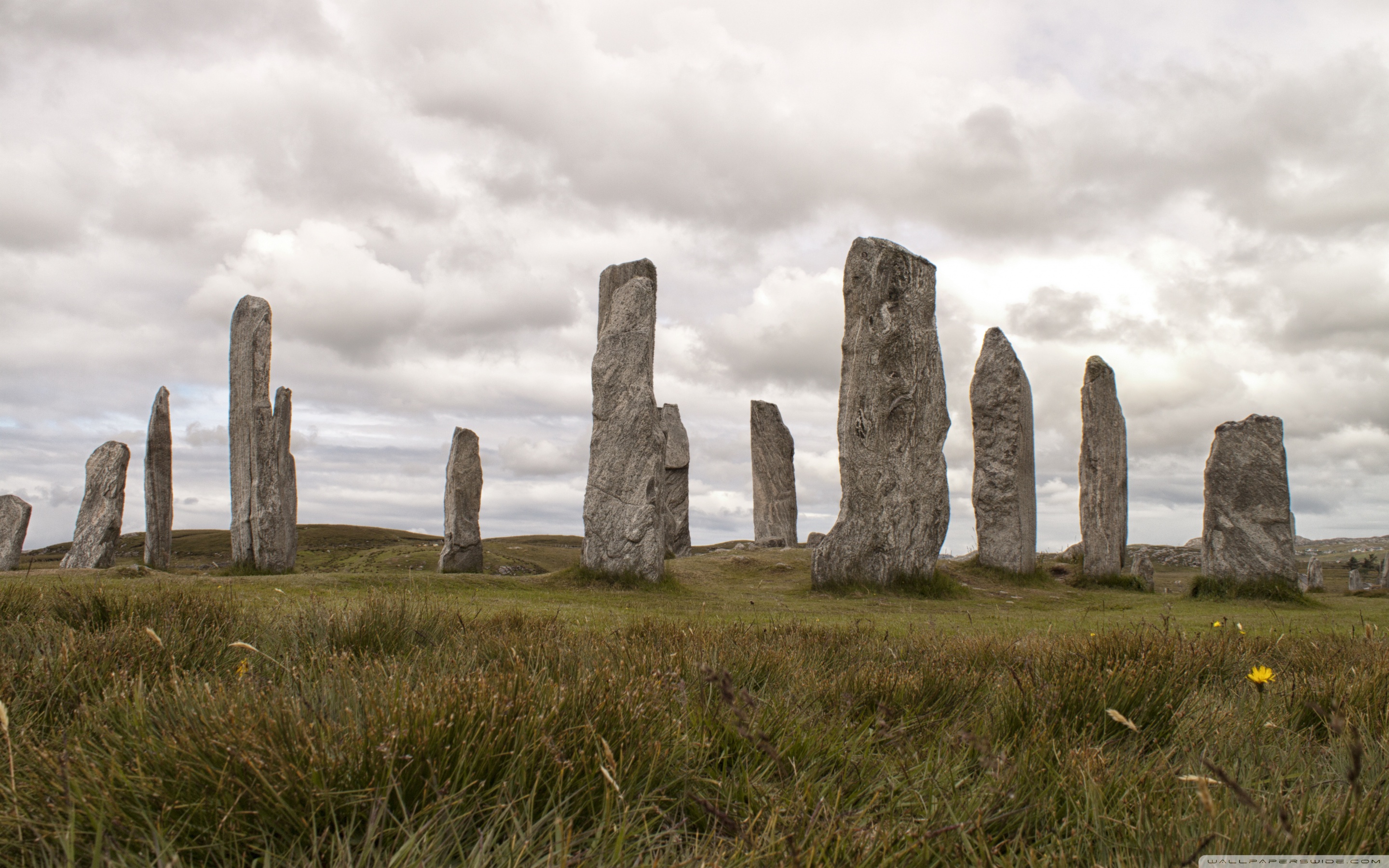 Calanais Stones Ultra HD Desktop Background Wallpaper for 4K UHD TV, Widescreen & UltraWide Desktop & Laptop, Multi Display, Dual Monitor, Tablet