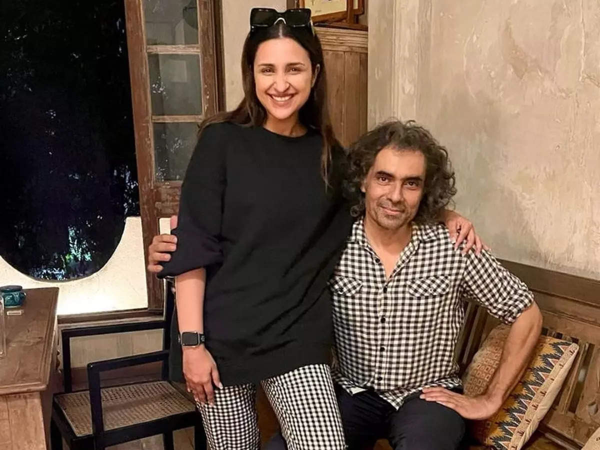 Parineeti Chopra shares a special note and picture with Imtiaz Ali as she wraps up 'Chamkila' with Diljit Dosanjh. Hindi Movie News of India