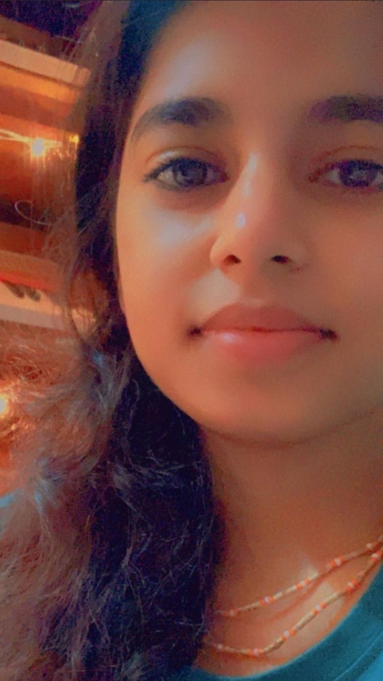 Maithili Thakur. Hot actresses, Beauty, Beautiful