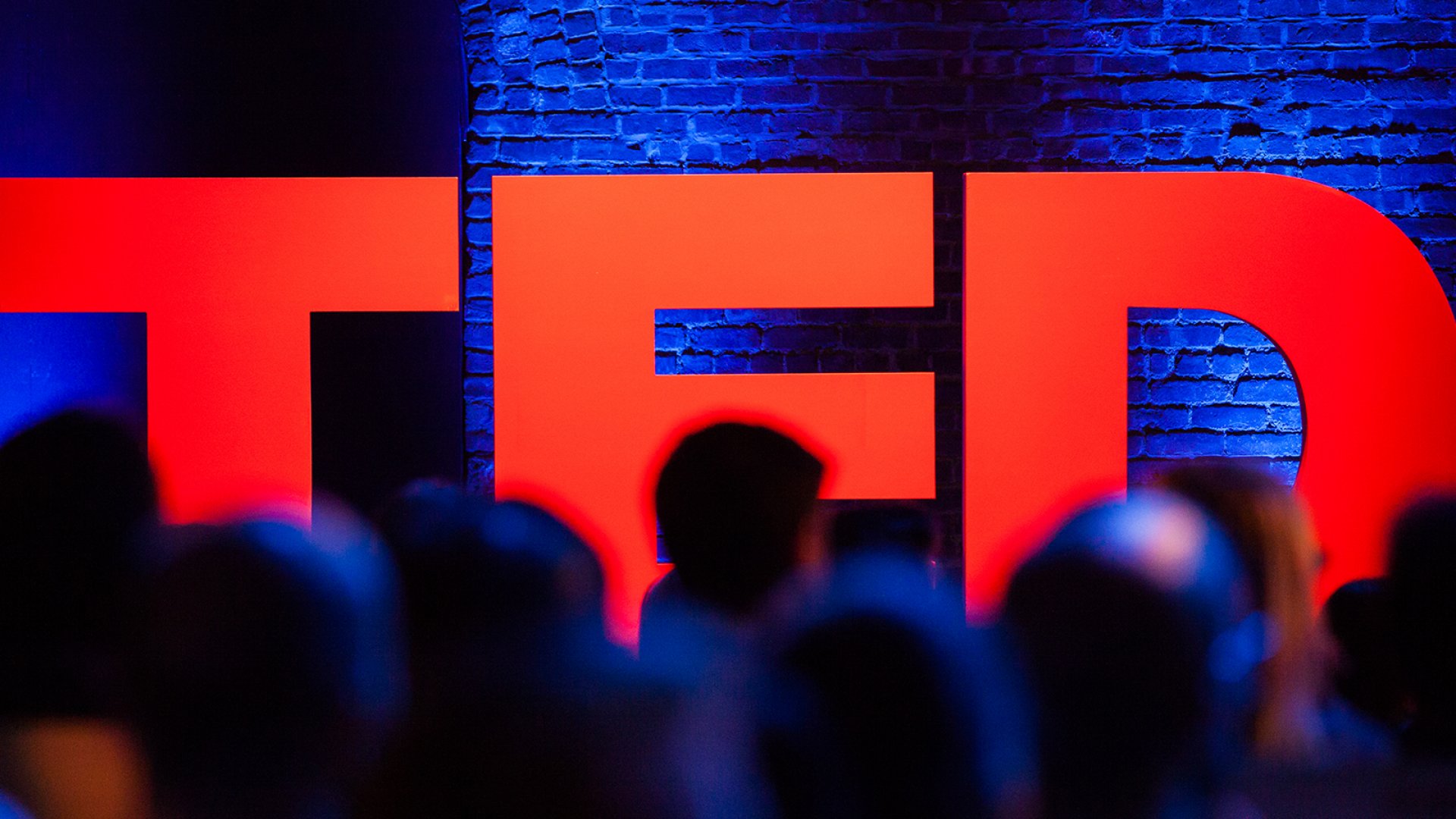 TED Talks' 18 Minute Rule Sets The Perfect Length For A Sales Pitch. Here's Why