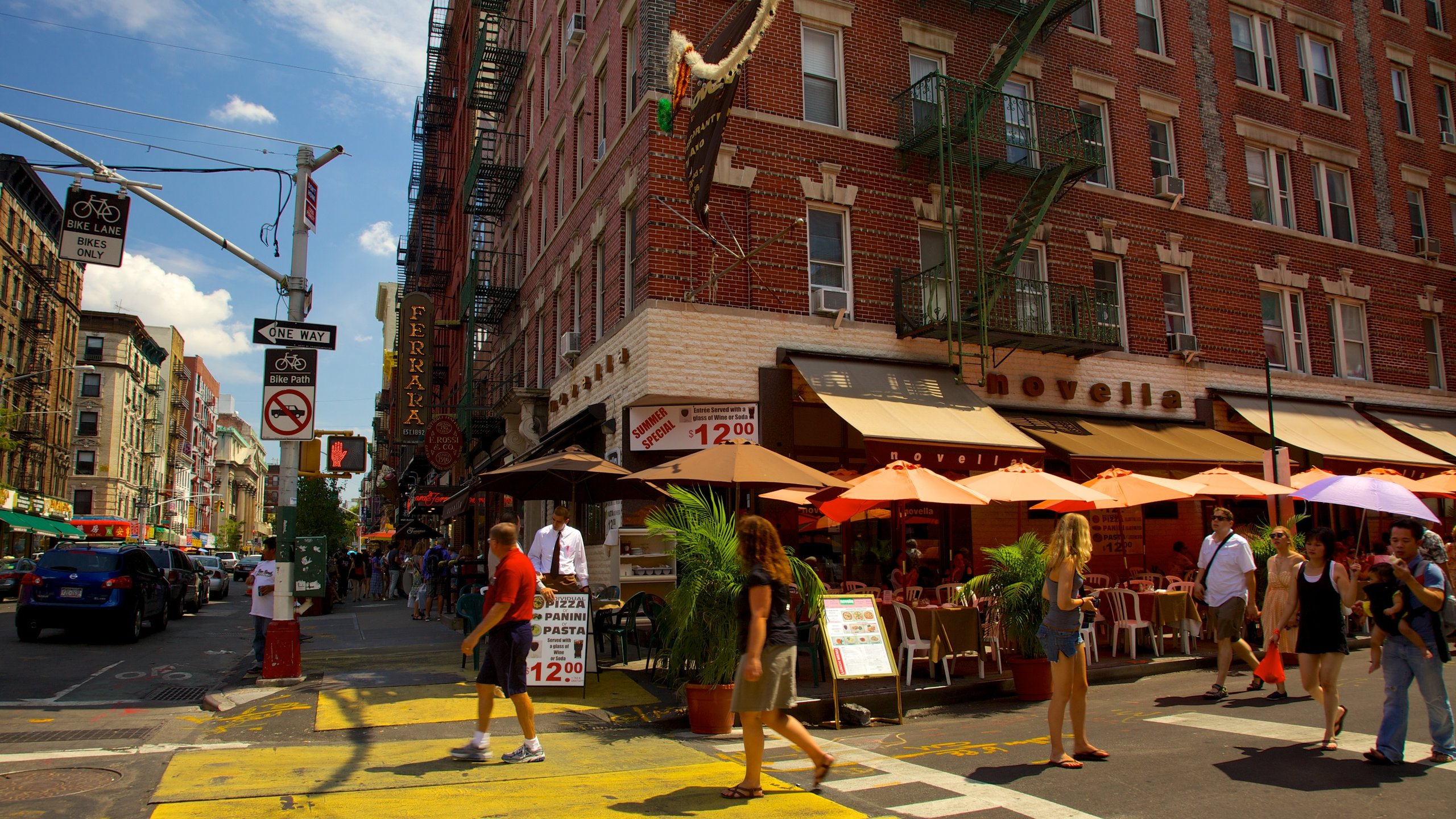 Little Italy, New York Vacation Rentals: hotel rentals & more