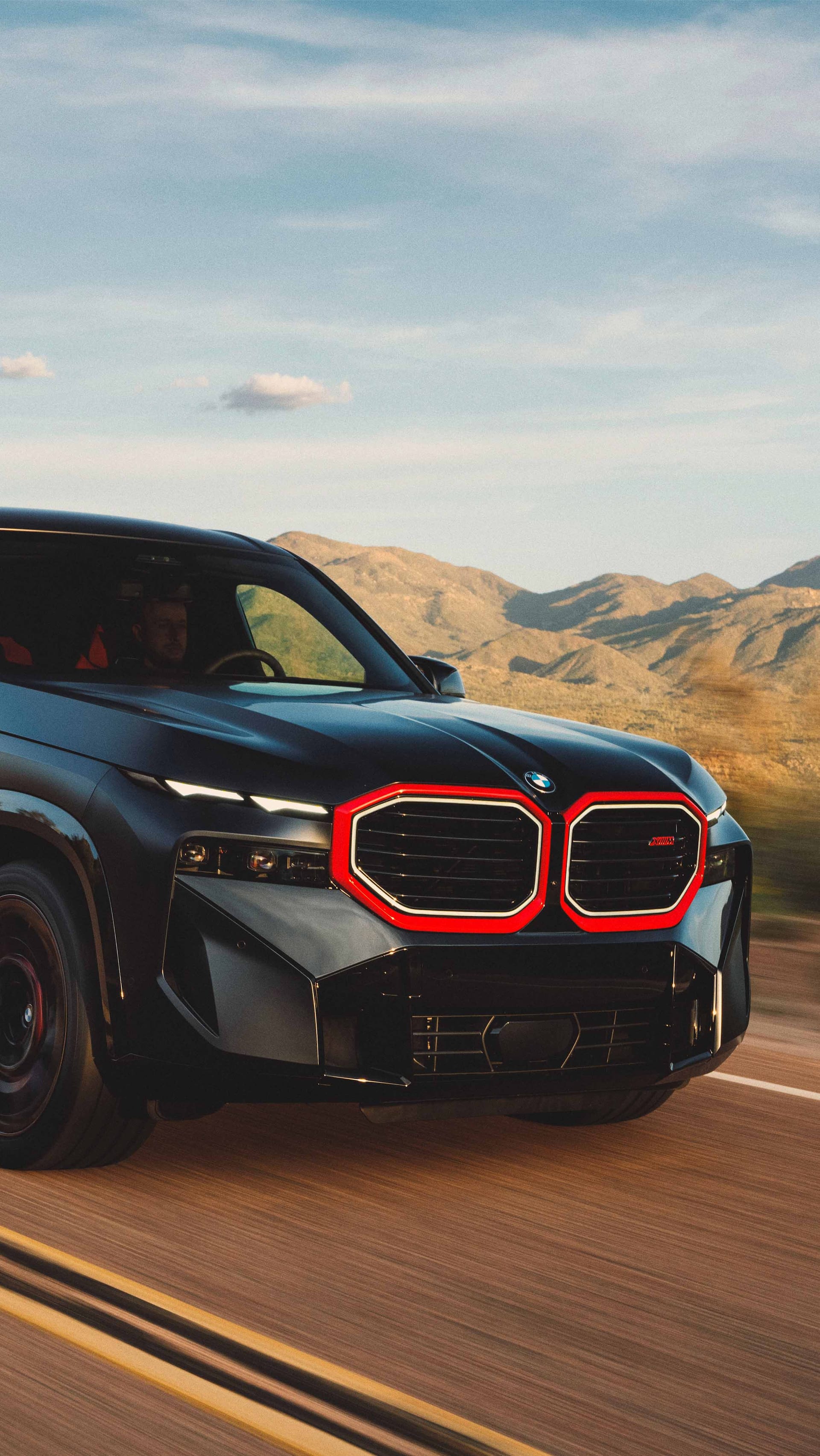 Exclusive: BMW wallpaper