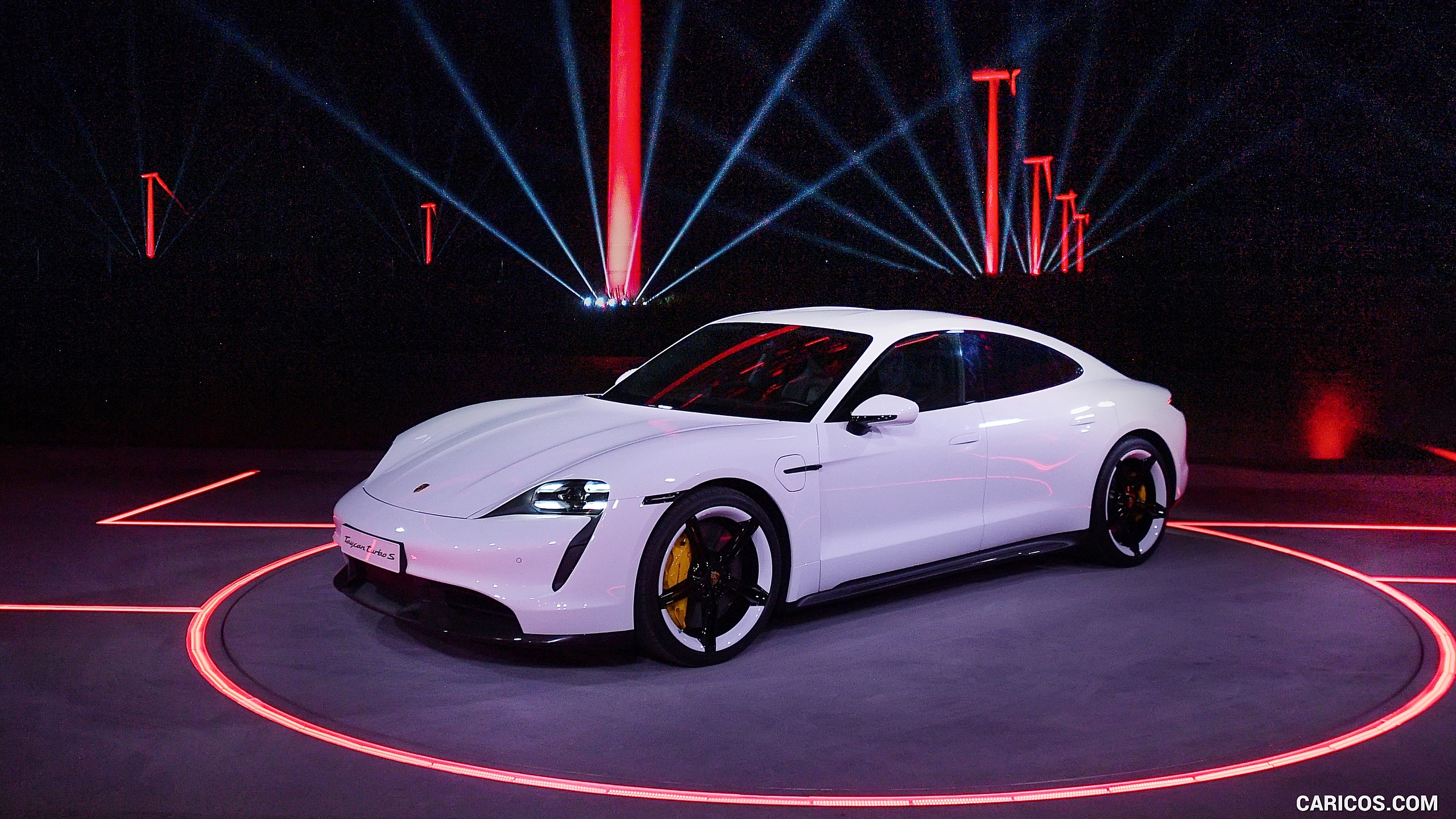 Porsche Taycan Turbo S 2020 Wallpaper