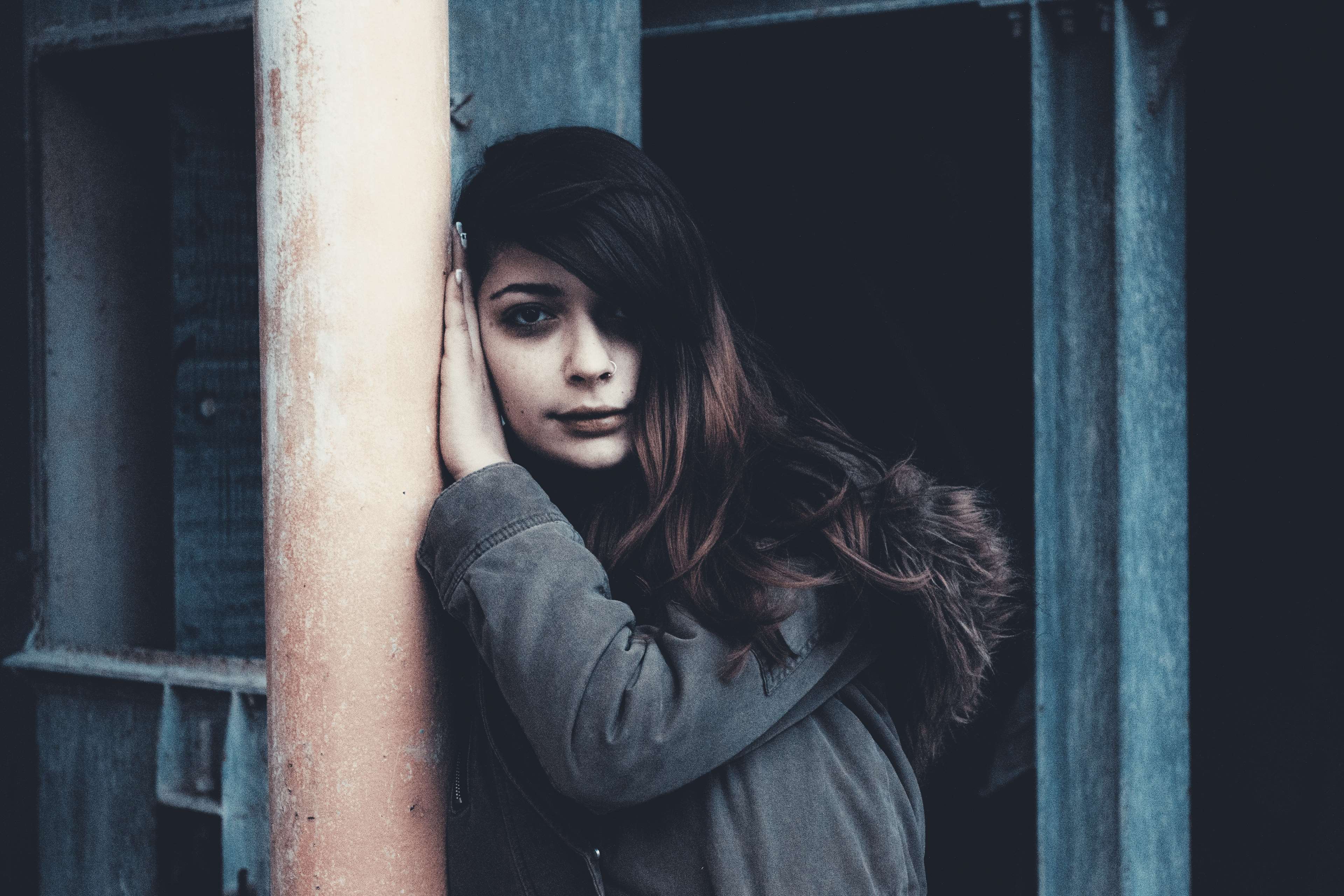 expression, female, girl, girl against the wall, girl portrait, hair, looking, portrait, posing, sad girl portrait, woman, young 4k wallpaper