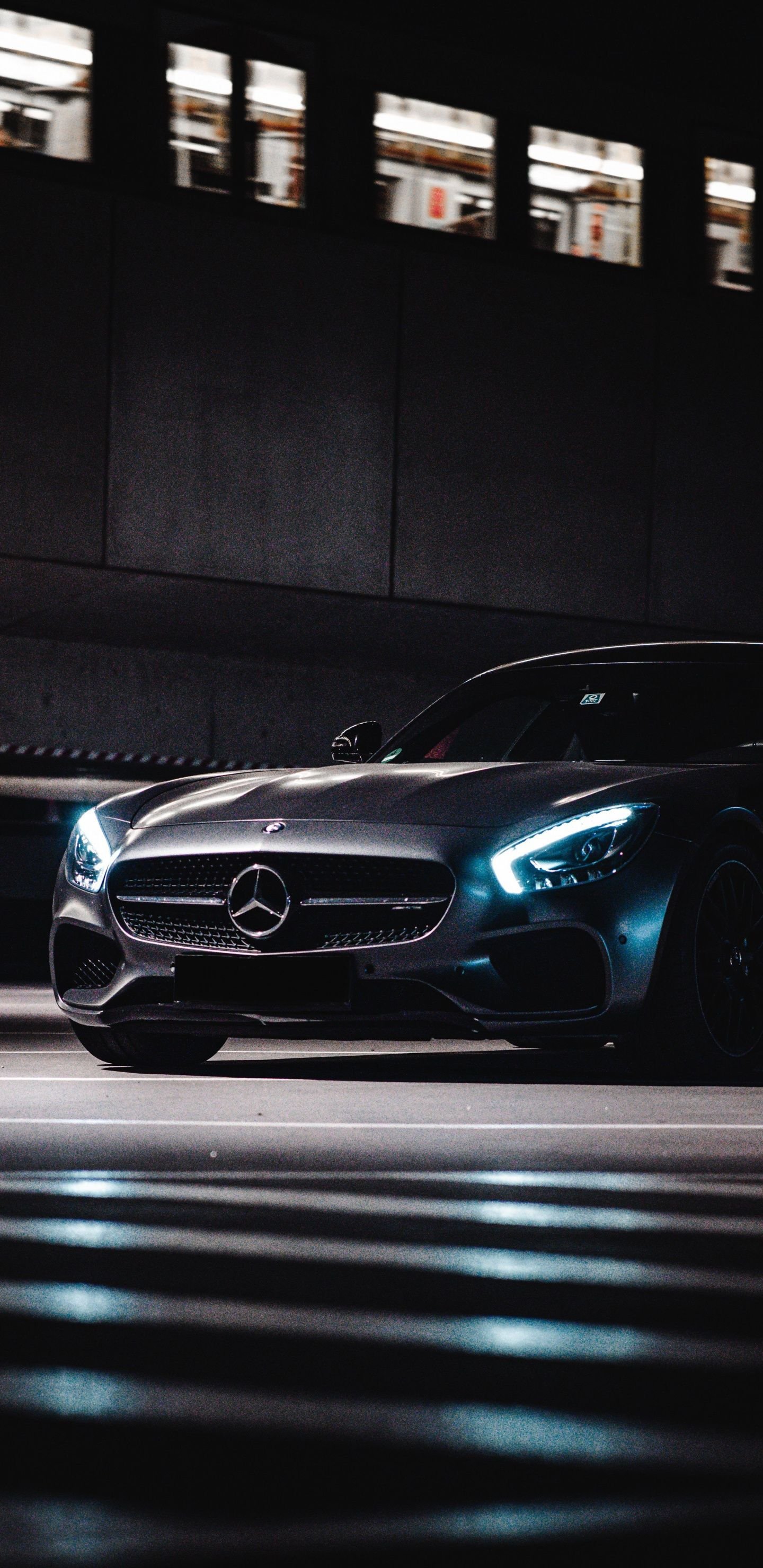 Mercedes benz black Wallpaper Download