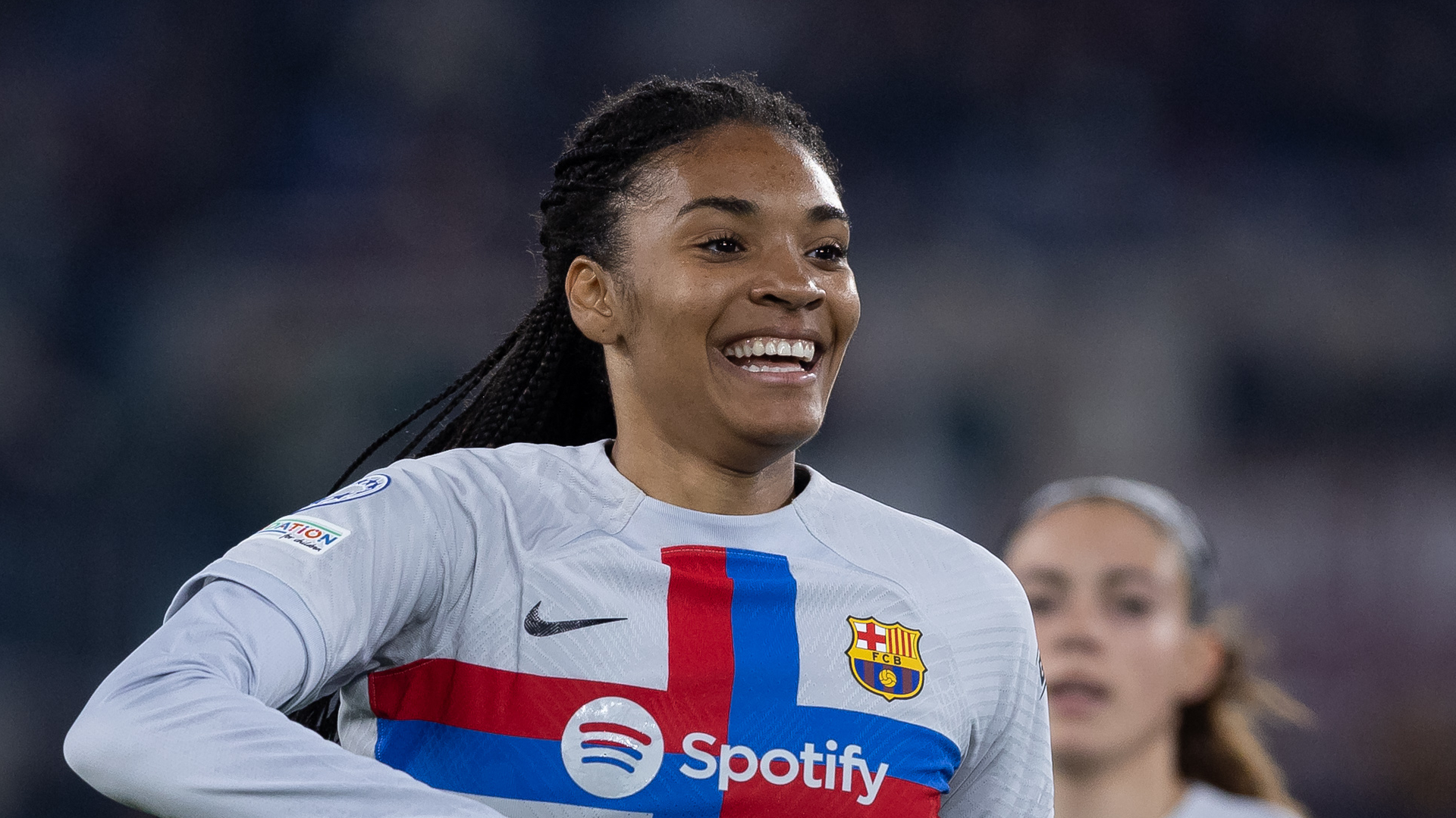 Paralluelo hands Barcelona lead against Roma, Bayern have edge over Arsenal