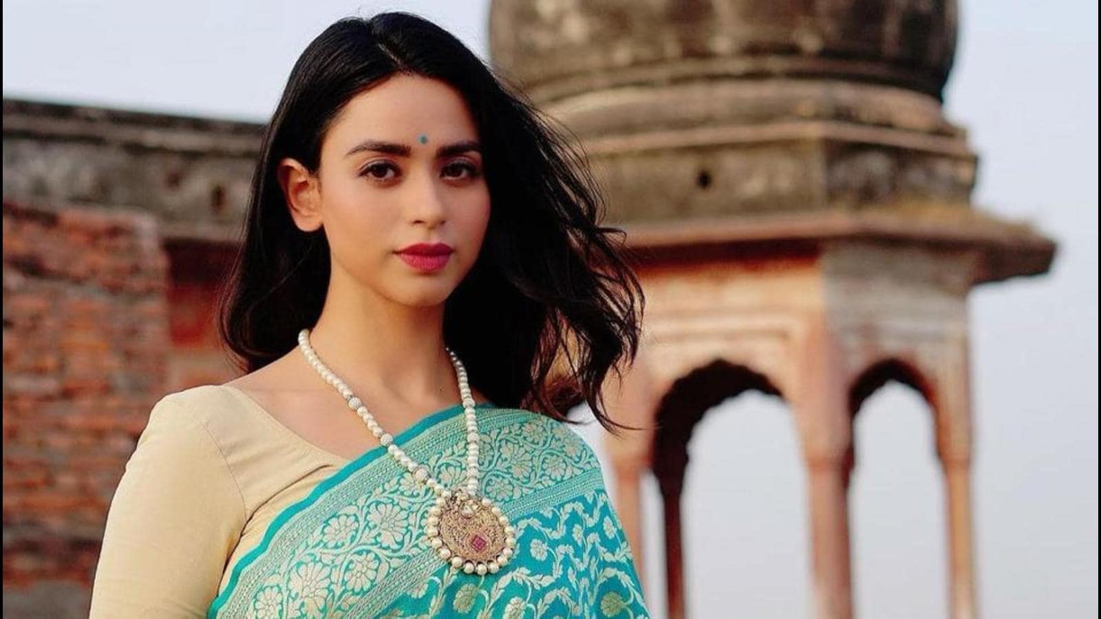 I avoid processed carbohydrates but never skip on roti: Soundarya Sharma