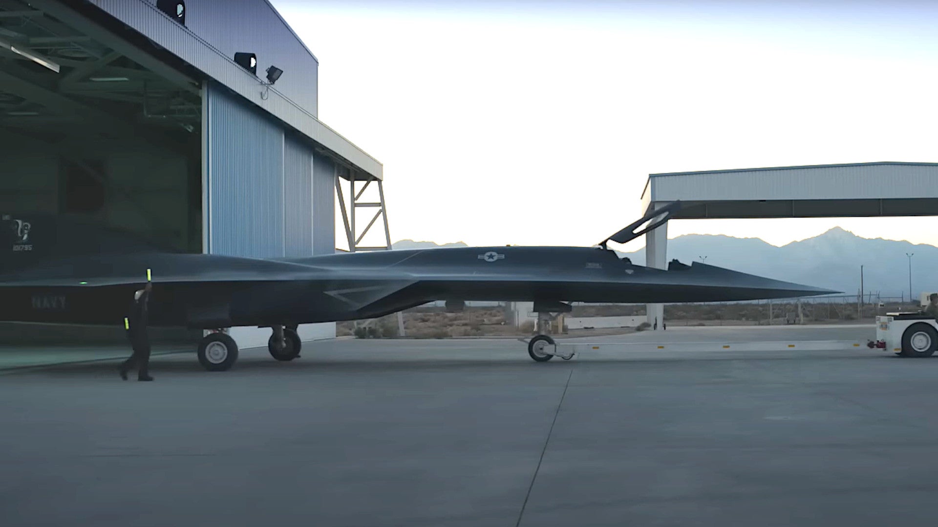 Darkstar Mockup From Top Gun: Maverick Looks Wicked In New Video