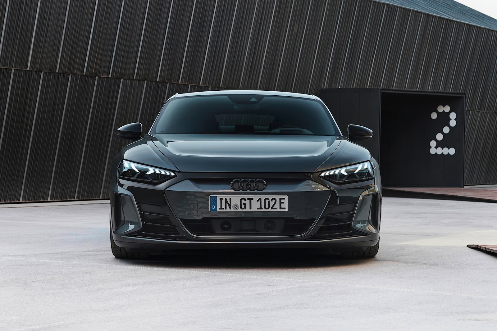 2023 Audi RS E Tron GT Exterior Colors & Dimensions: Length, Width, Tires