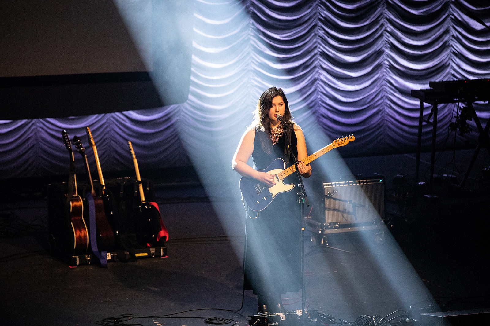 Lucy Dacus plots 2022 tour w/ Indigo De Souza & Fenne Lily, shares new version of Thumbs