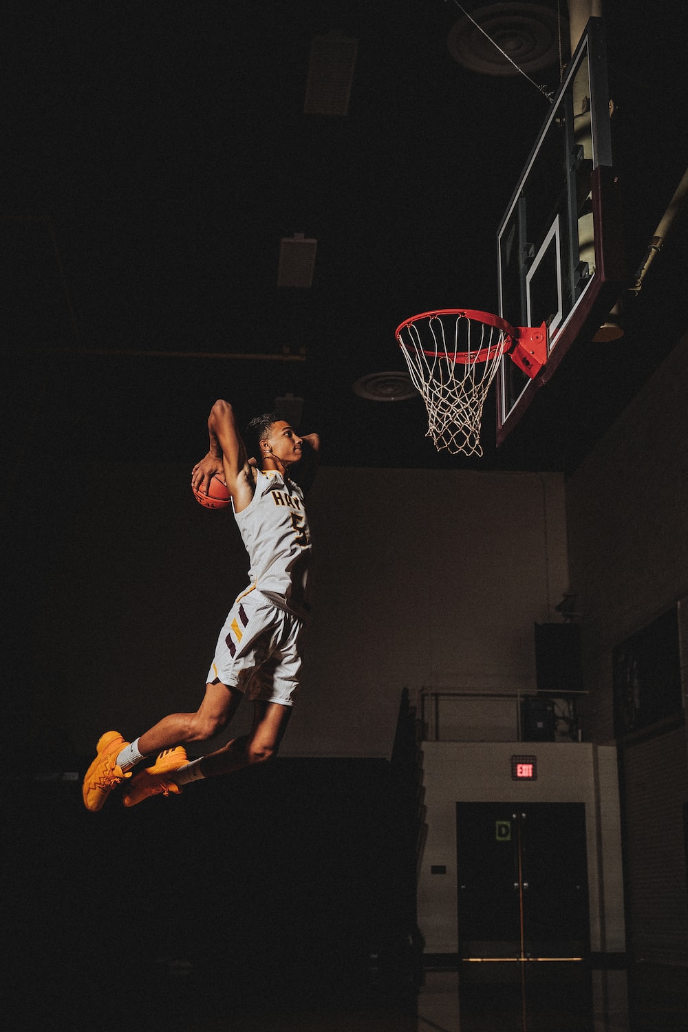 Basketball Player Picture [HD]. Download Free Image
