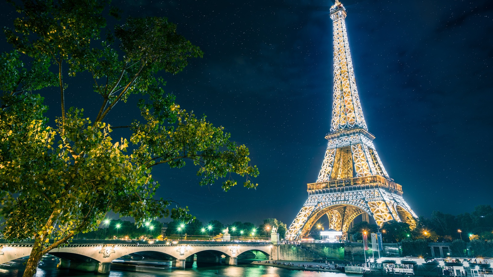Wallpaper 4k Paris Eiffel Tower Wallpaper