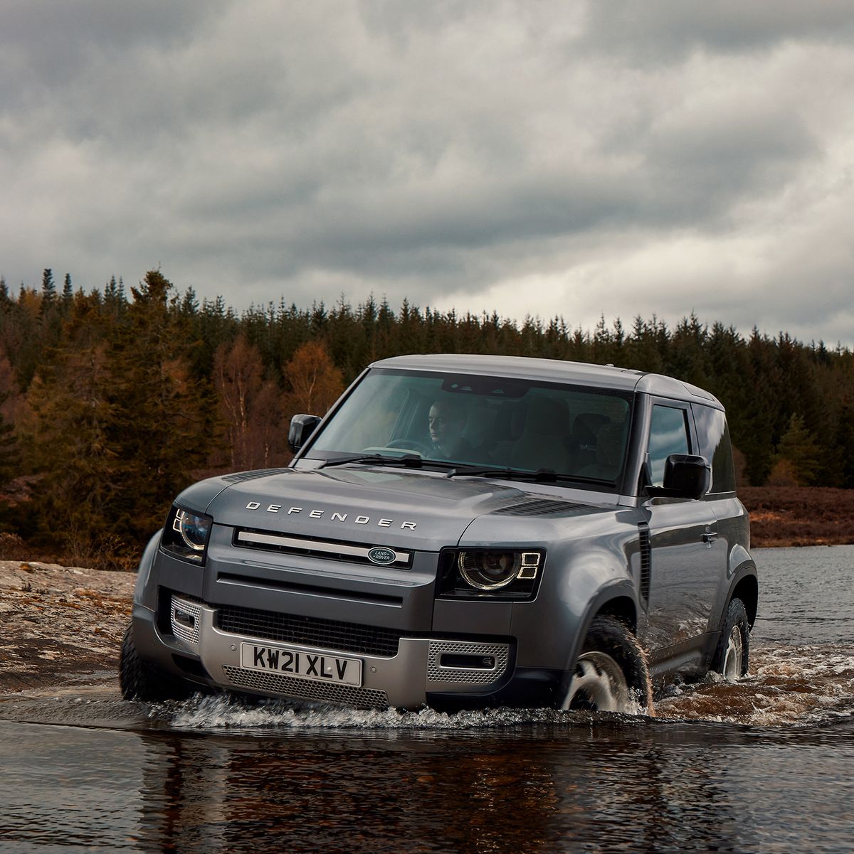 Land Rover Defender 90 Channels the Defender's Roots
