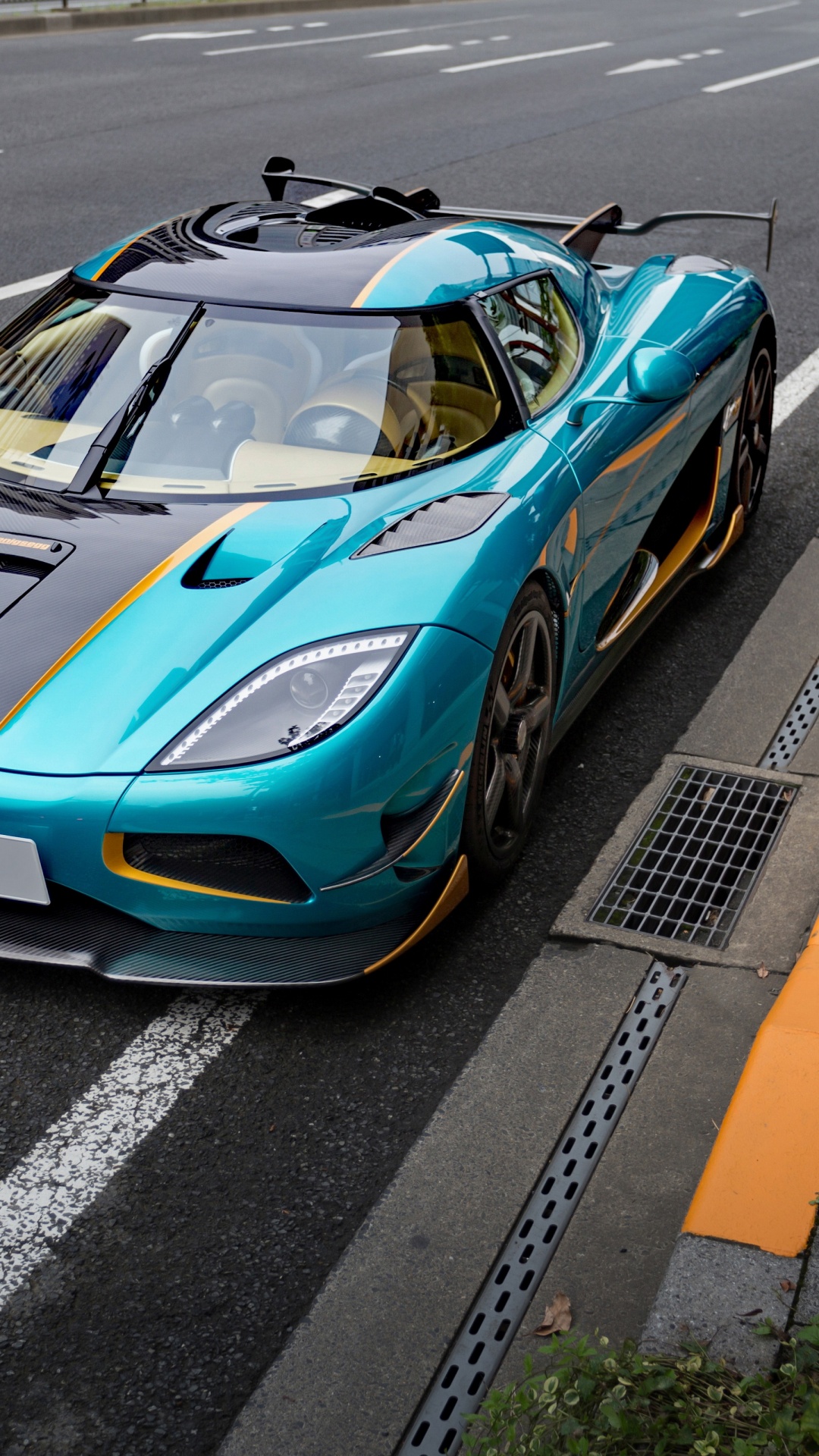 Koenigsegg Wallpaper for IPhone 6S /7 /8 [Retina HD]