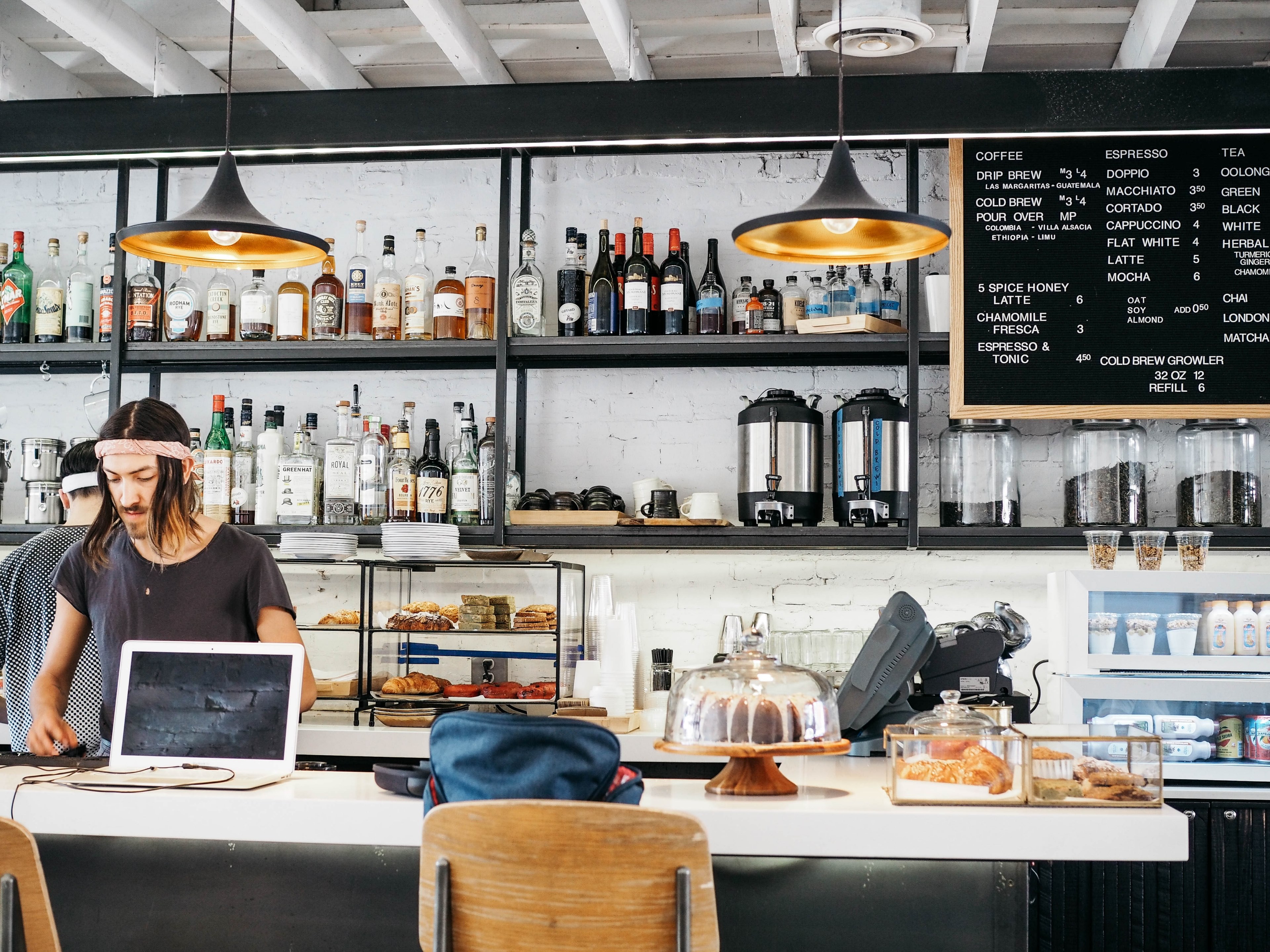 Wallpaper / bar cafe coffee shop and lights HD 4k wallpaper free download