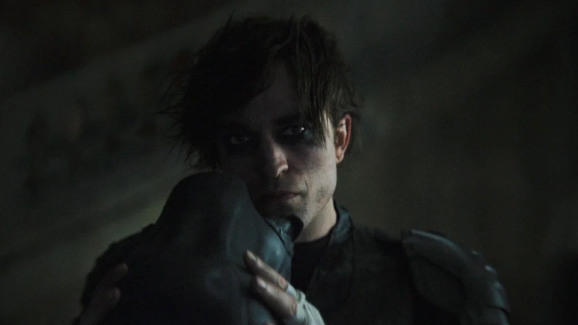 Robert Pattinson Initially Had an Absolutely Atrocious Batman Voice in THE BATMAN So He Was Told To Stop