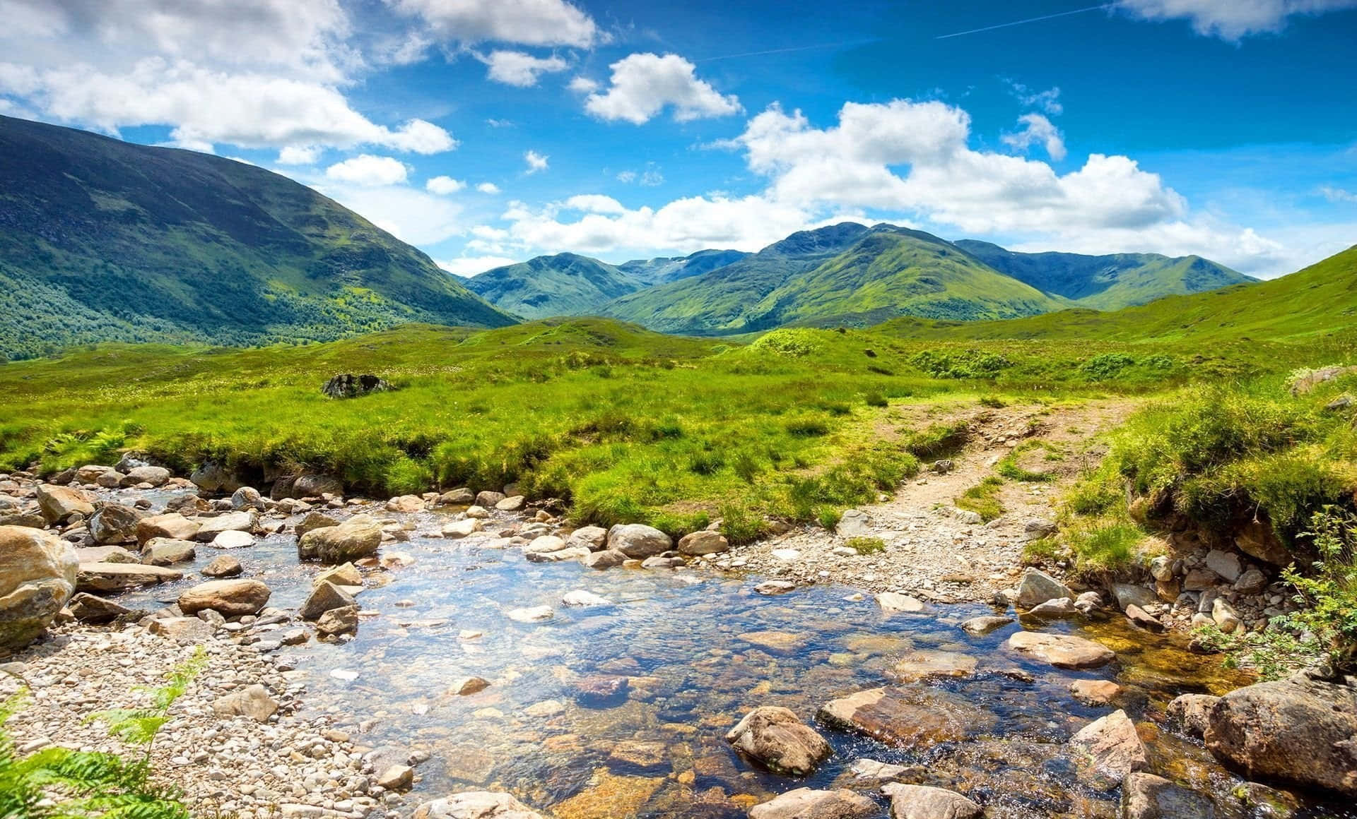 Download The beautiful valley of County Cork, Ireland