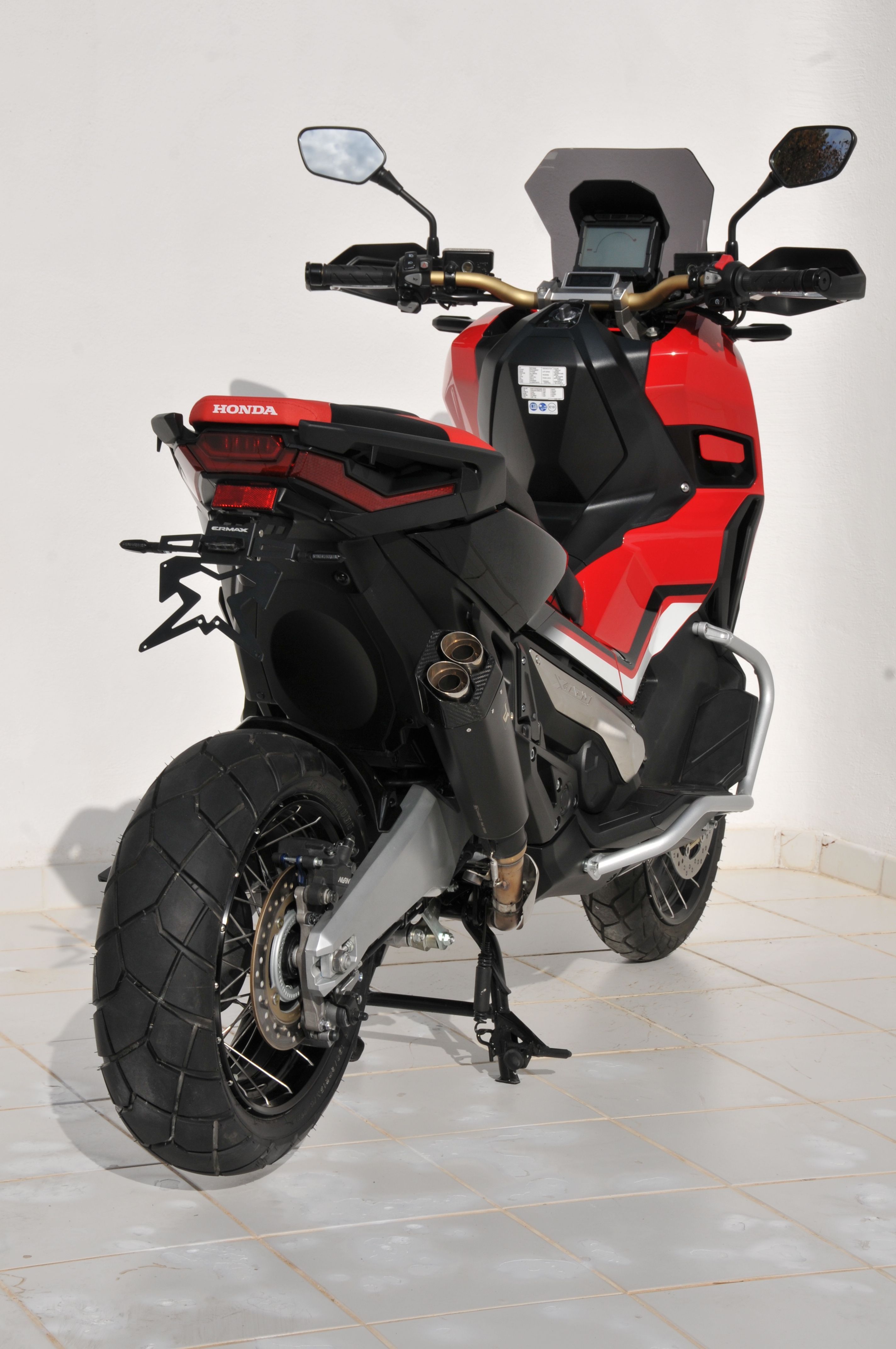 X ADV 750 custom. มอเตอร์ไซค์, รถสกูตเตอร์, สกู๊ตเตอร์