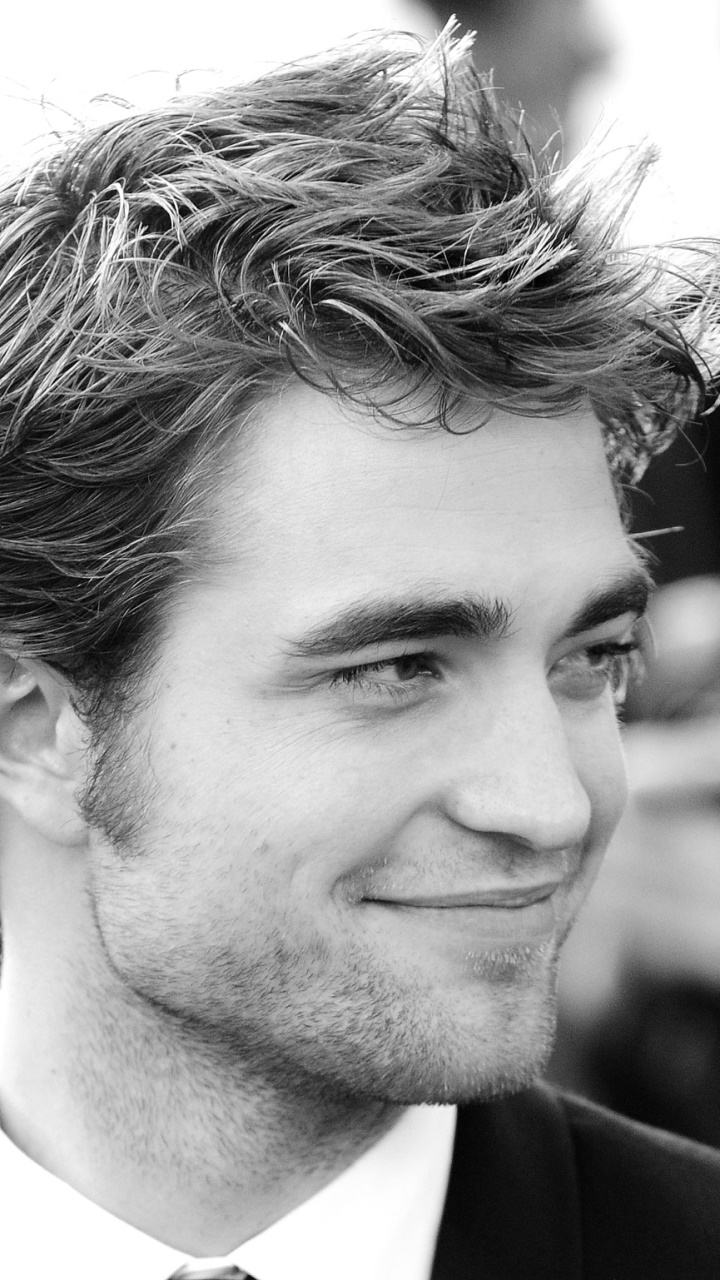 Wallpaper / Celebrity Robert Pattinson Phone Wallpaper, Smile, Black and White, Actor, Face, 720x1280 free download