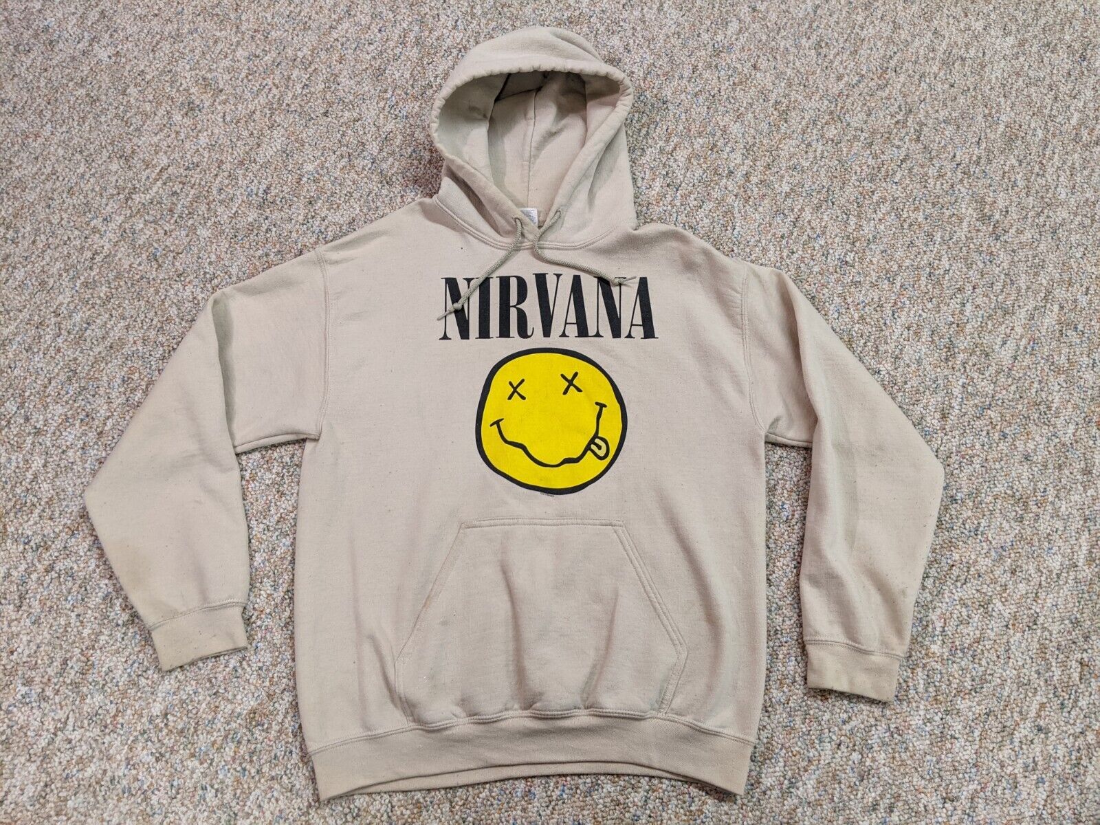 Nirvana Sweater Mens Medium Beige Smiley Logo Pullover Hooded Sweatshirt Cobain